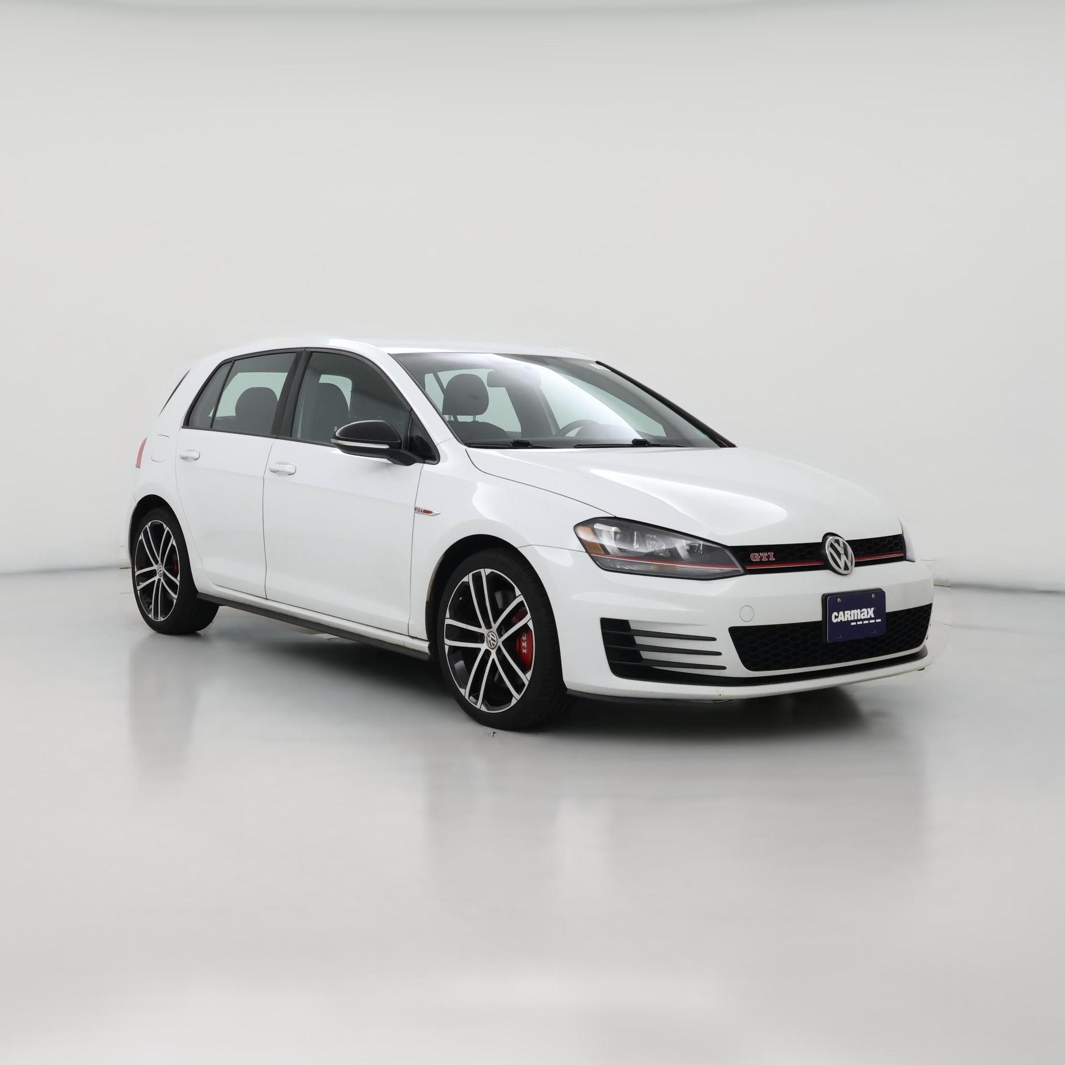Thumbnail: 2017 Volkswagen Golf - 1