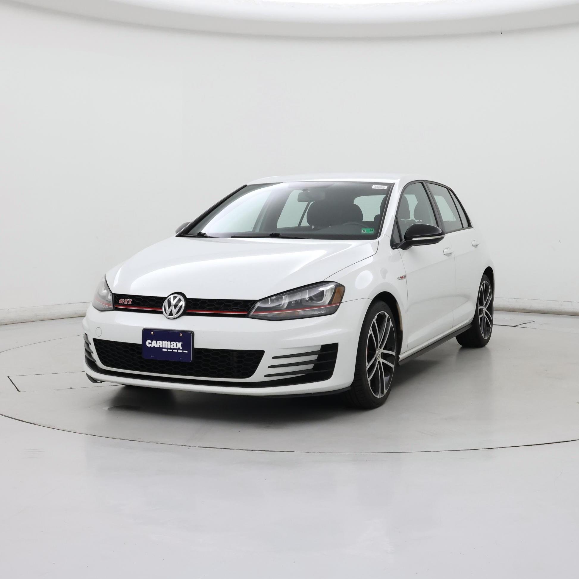 Thumbnail: 2017 Volkswagen Golf - 4