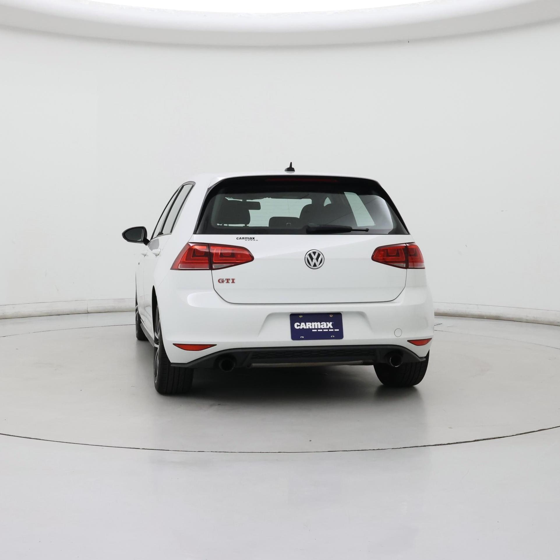 Thumbnail: 2017 Volkswagen Golf - 6