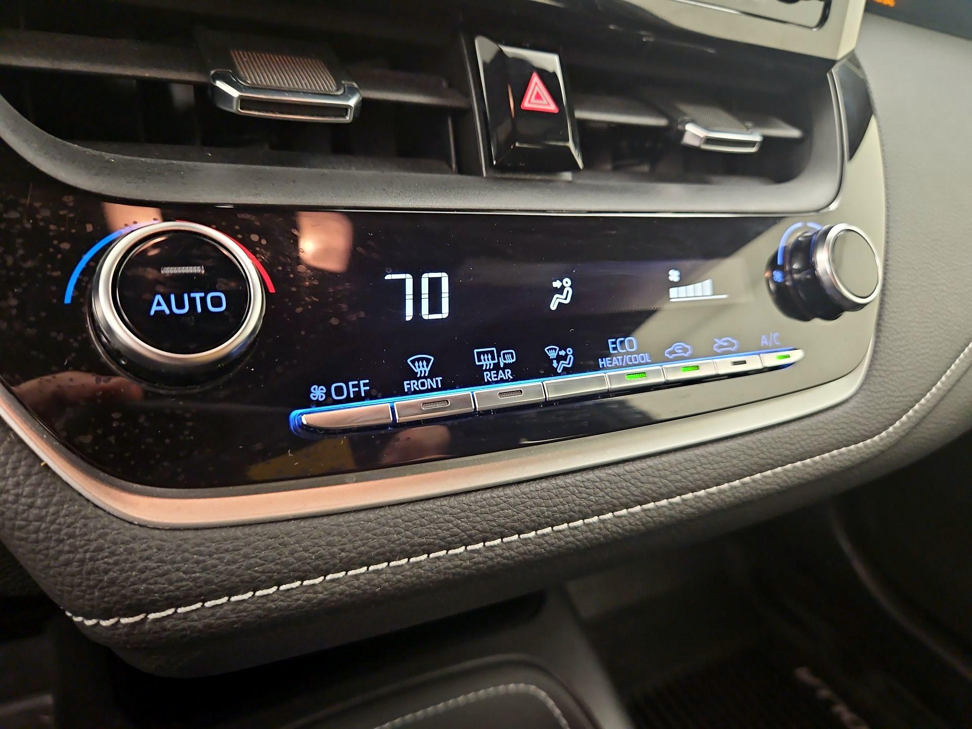 Thumbnail: 2019 Toyota Corolla - 16