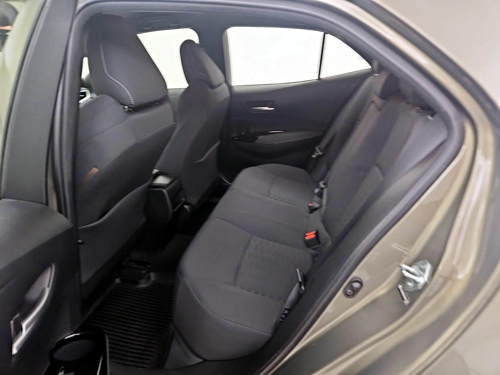 Thumbnail: 2019 Toyota Corolla - 19