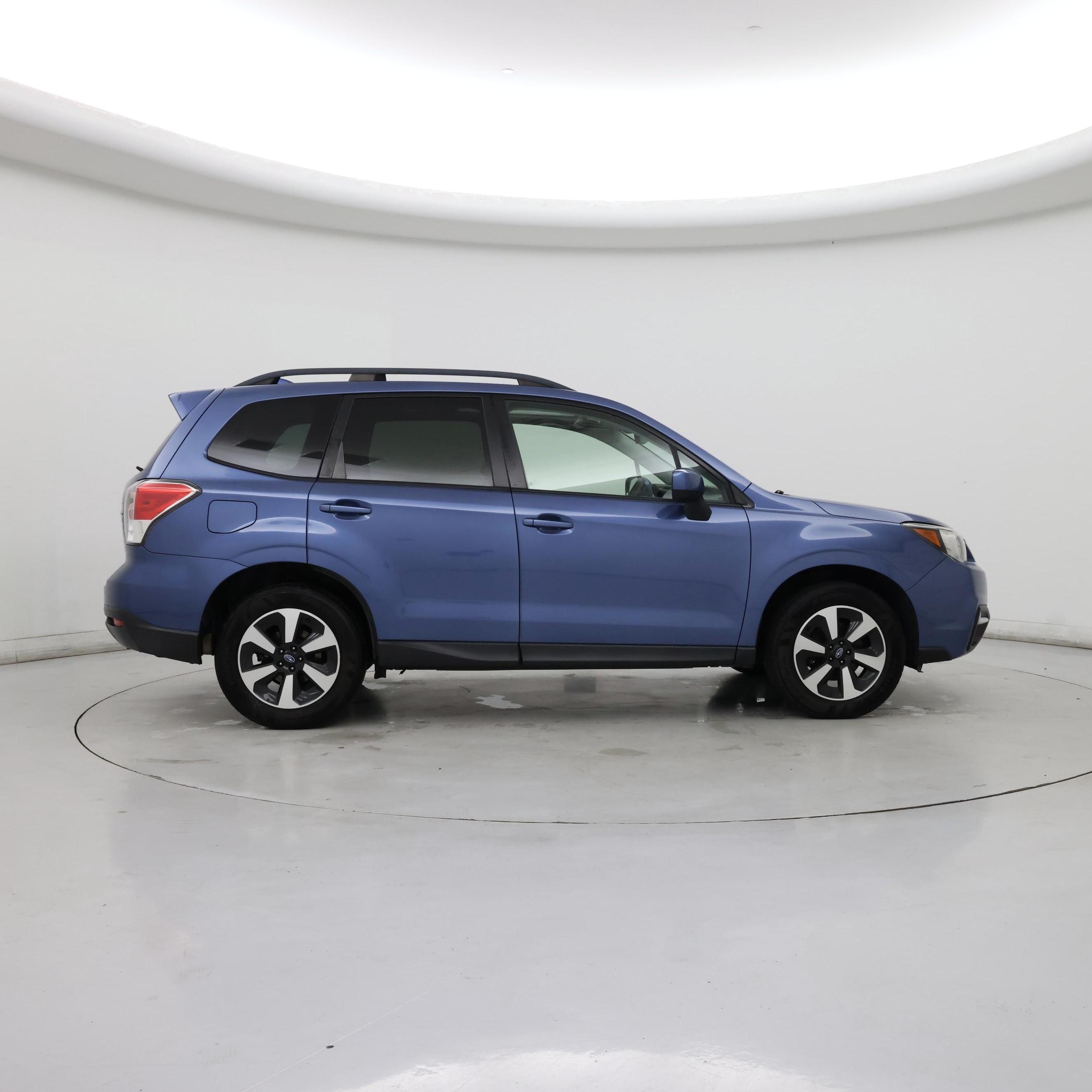 Thumbnail: 2017 Subaru Forester - 7