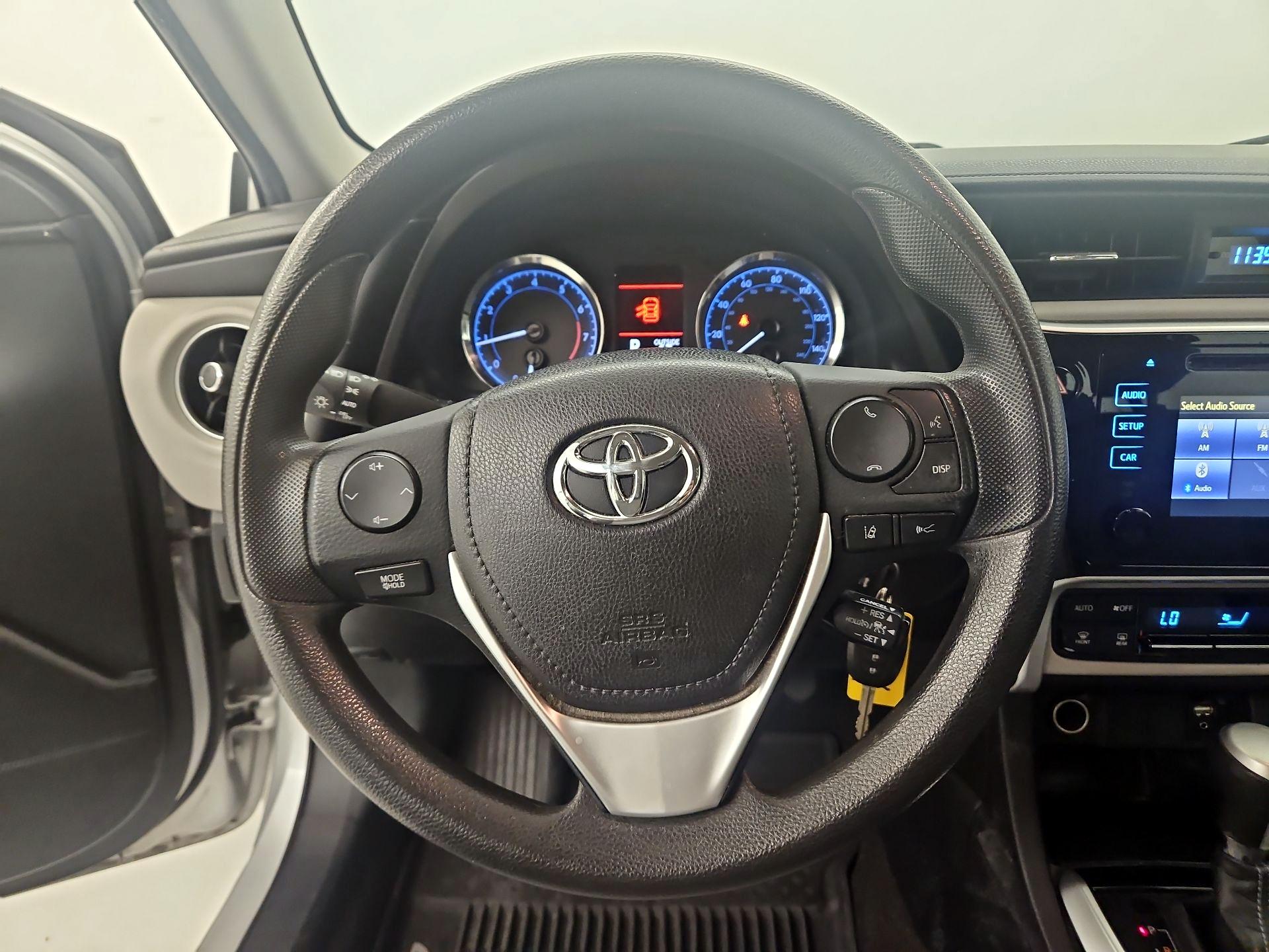 Thumbnail: 2018 Toyota Corolla - 10