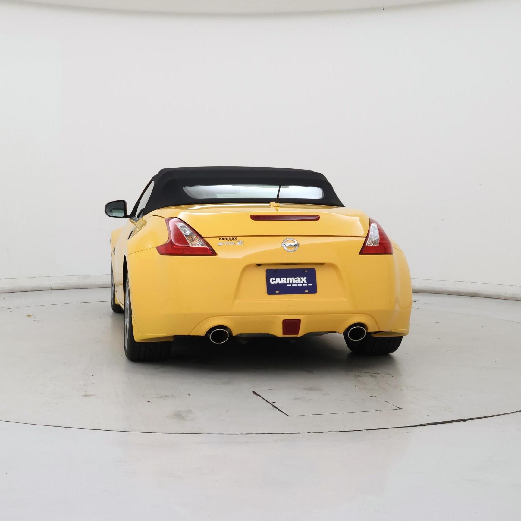 Thumbnail: 2017 Nissan Z - 6