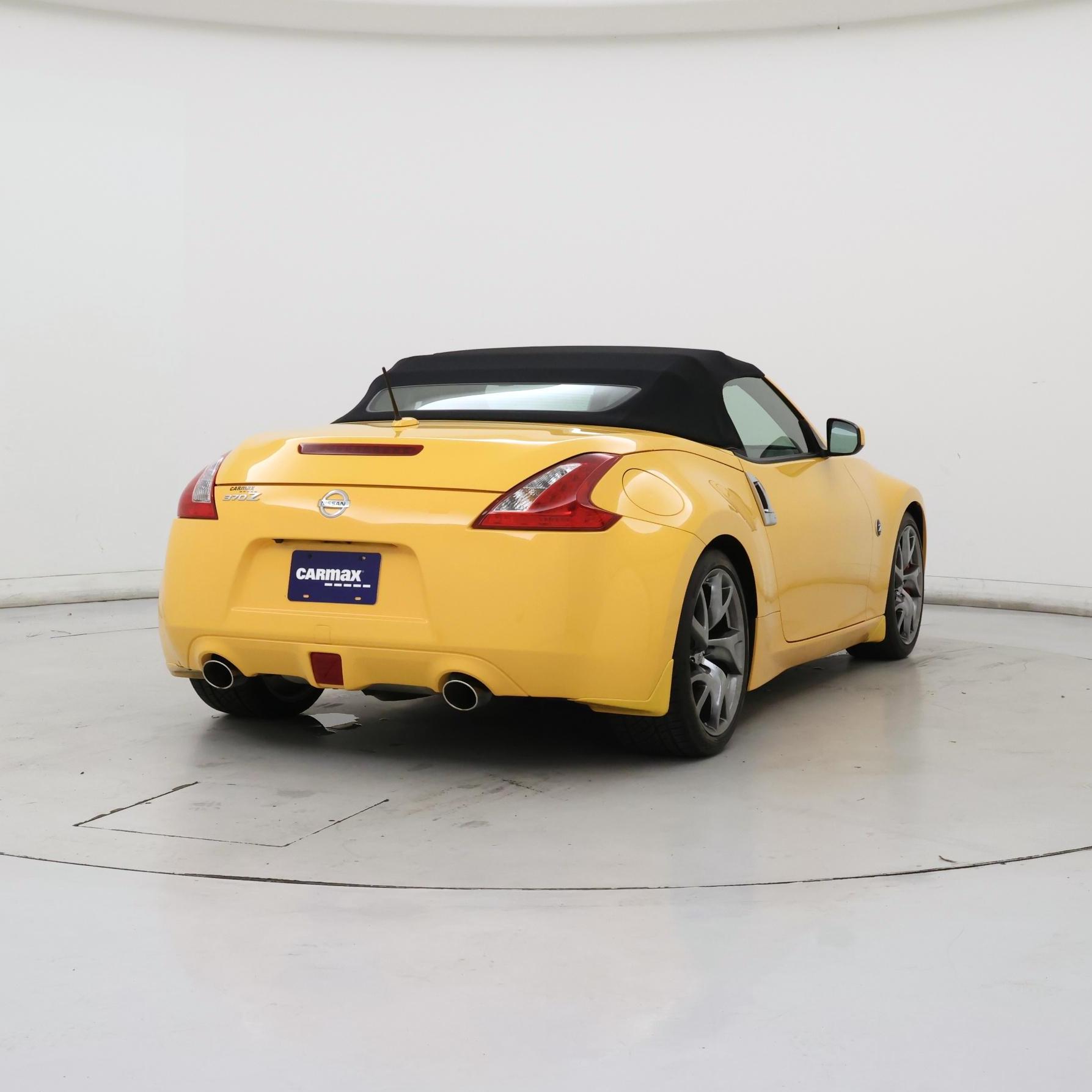 Thumbnail: 2017 Nissan Z - 8