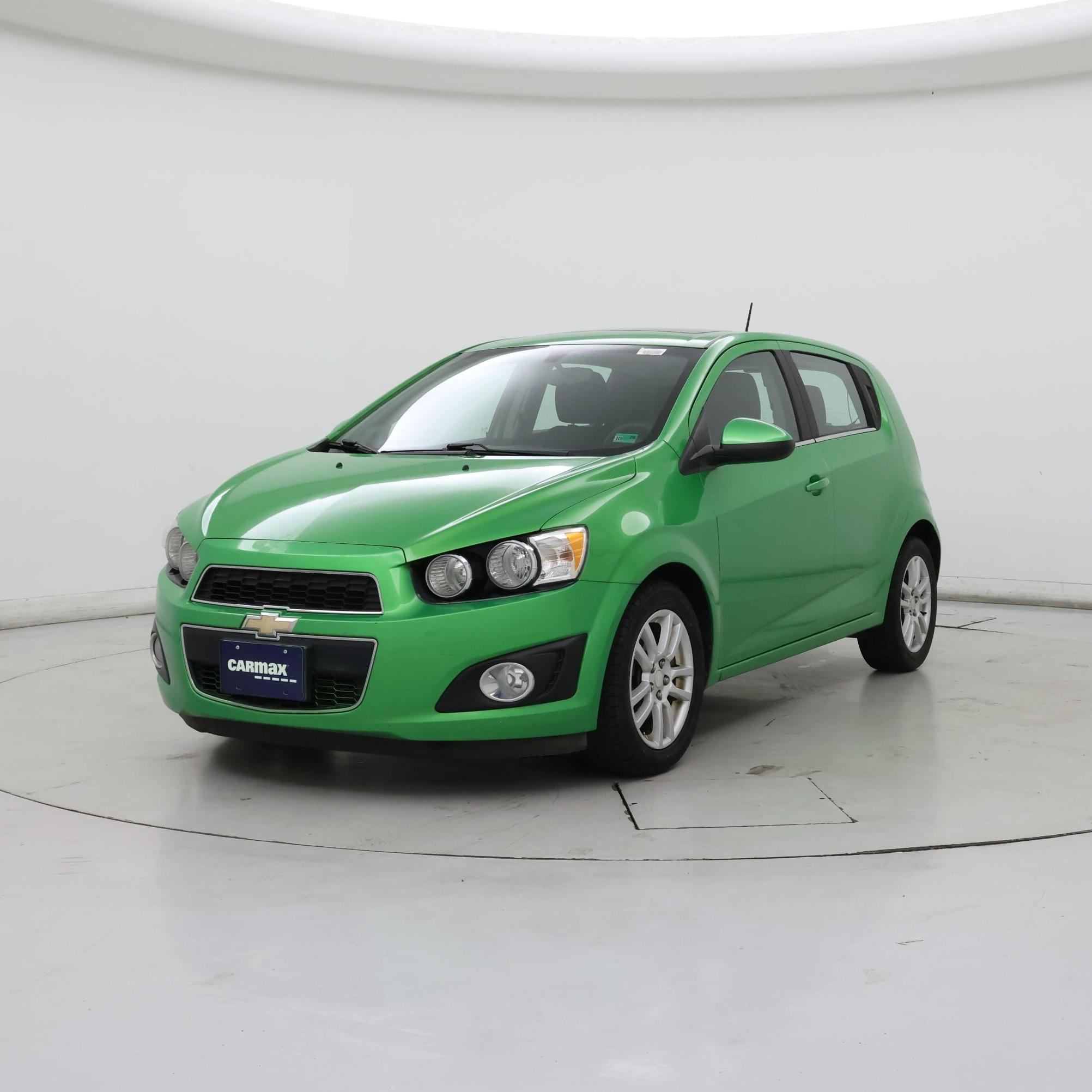 Thumbnail: 2015 Chevrolet Sonic - 4