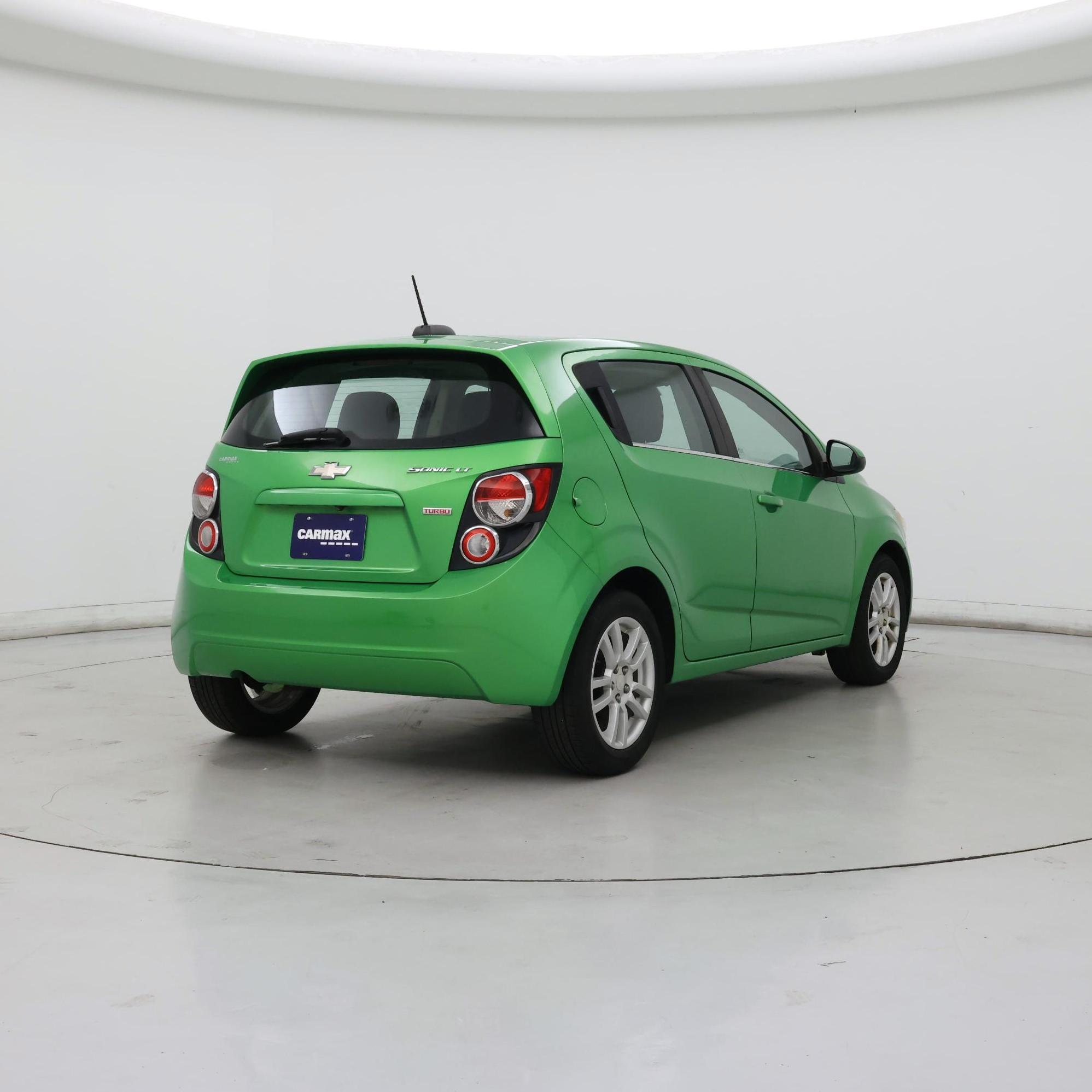 Thumbnail: 2015 Chevrolet Sonic - 8