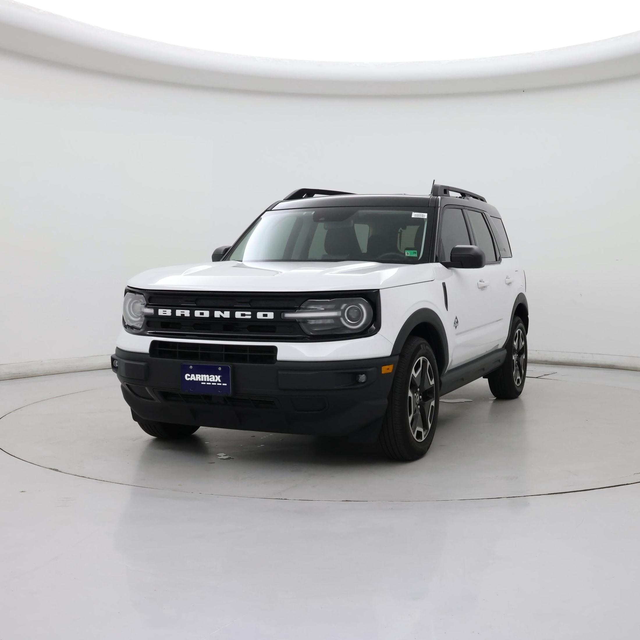 Thumbnail: 2023 Ford Bronco Sport - 4