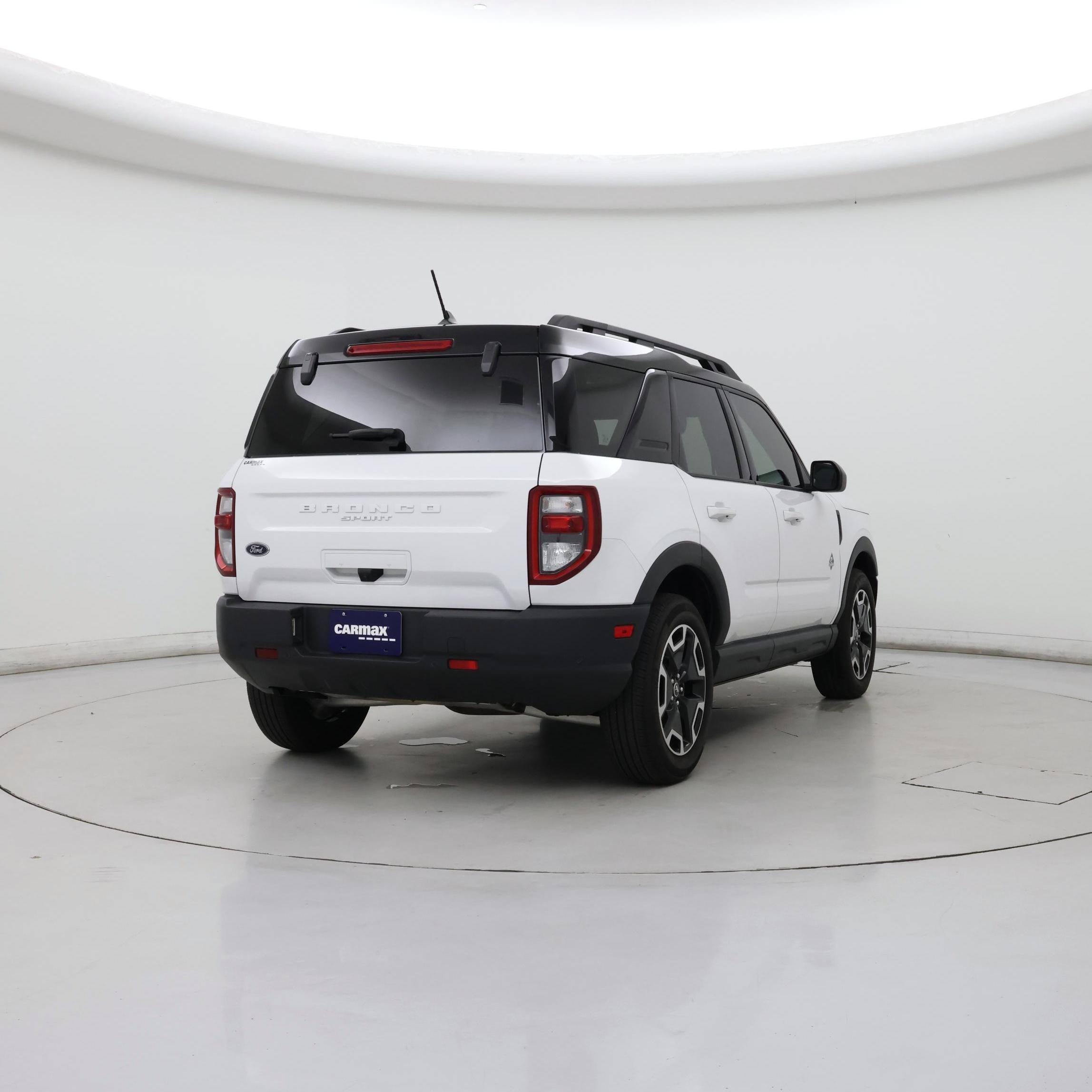 Thumbnail: 2023 Ford Bronco Sport - 8