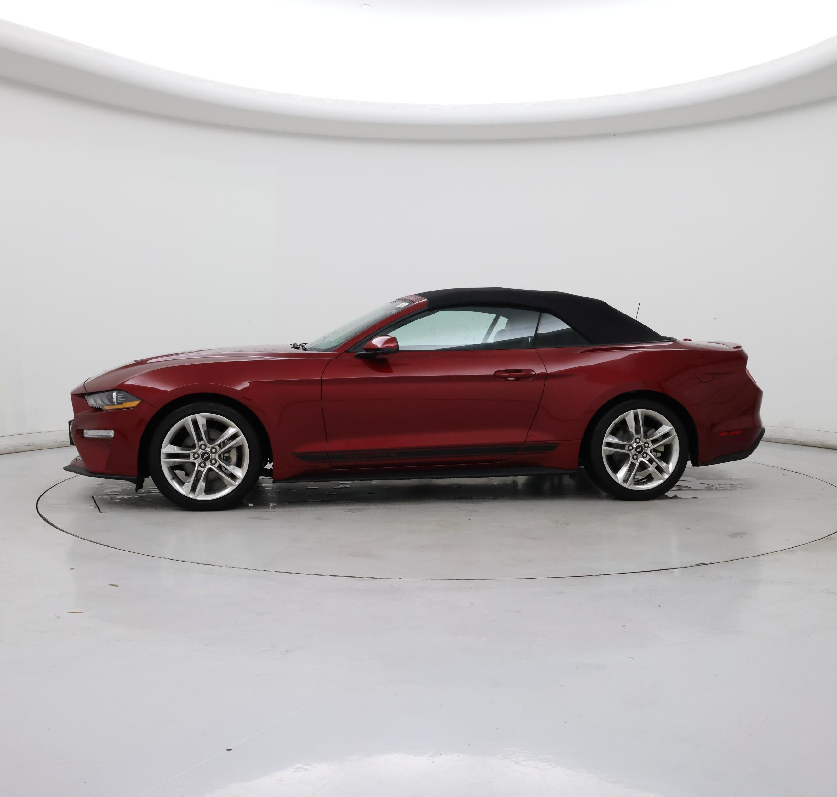 Thumbnail: 2019 Ford Mustang - 3