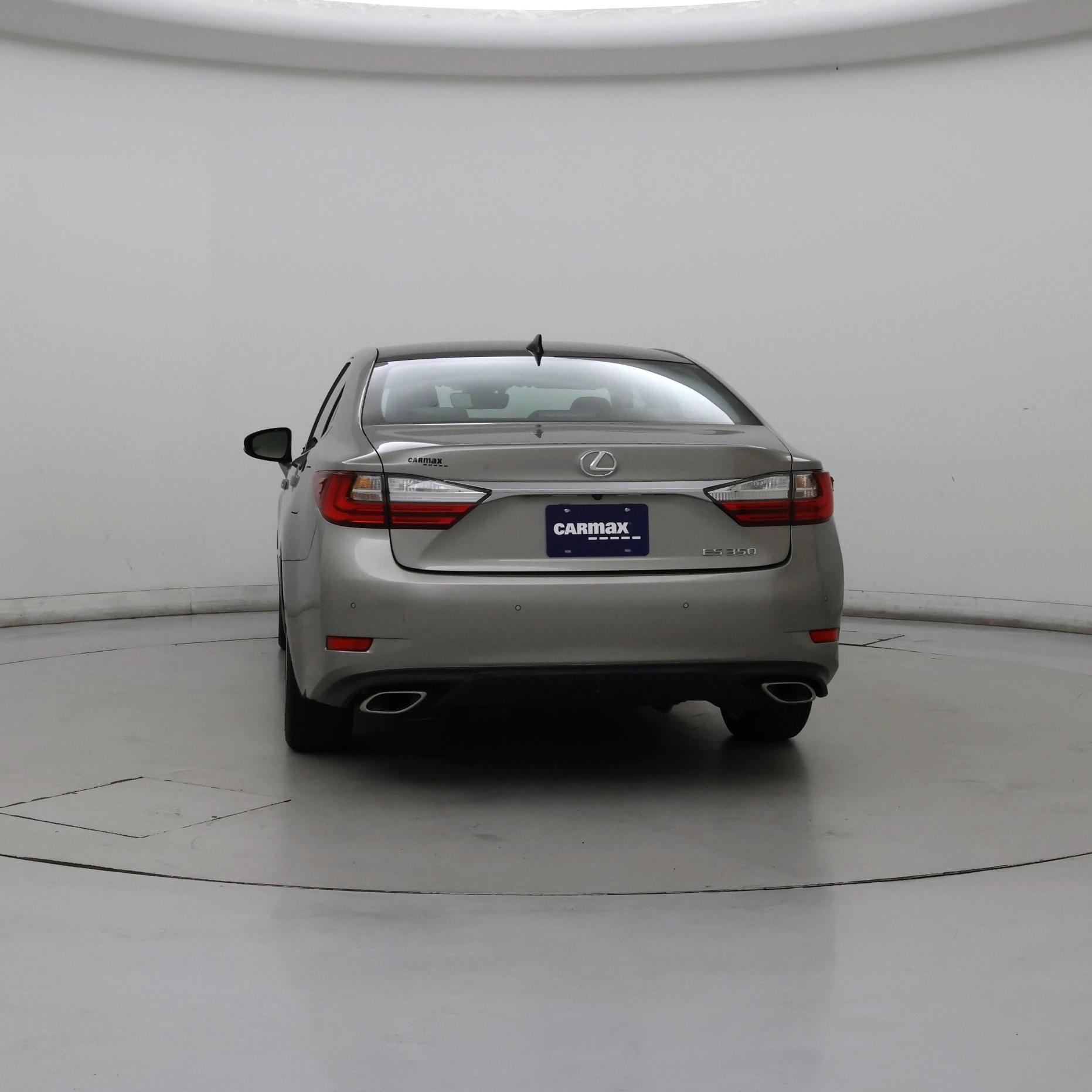 Thumbnail: 2016 Lexus ES - 6