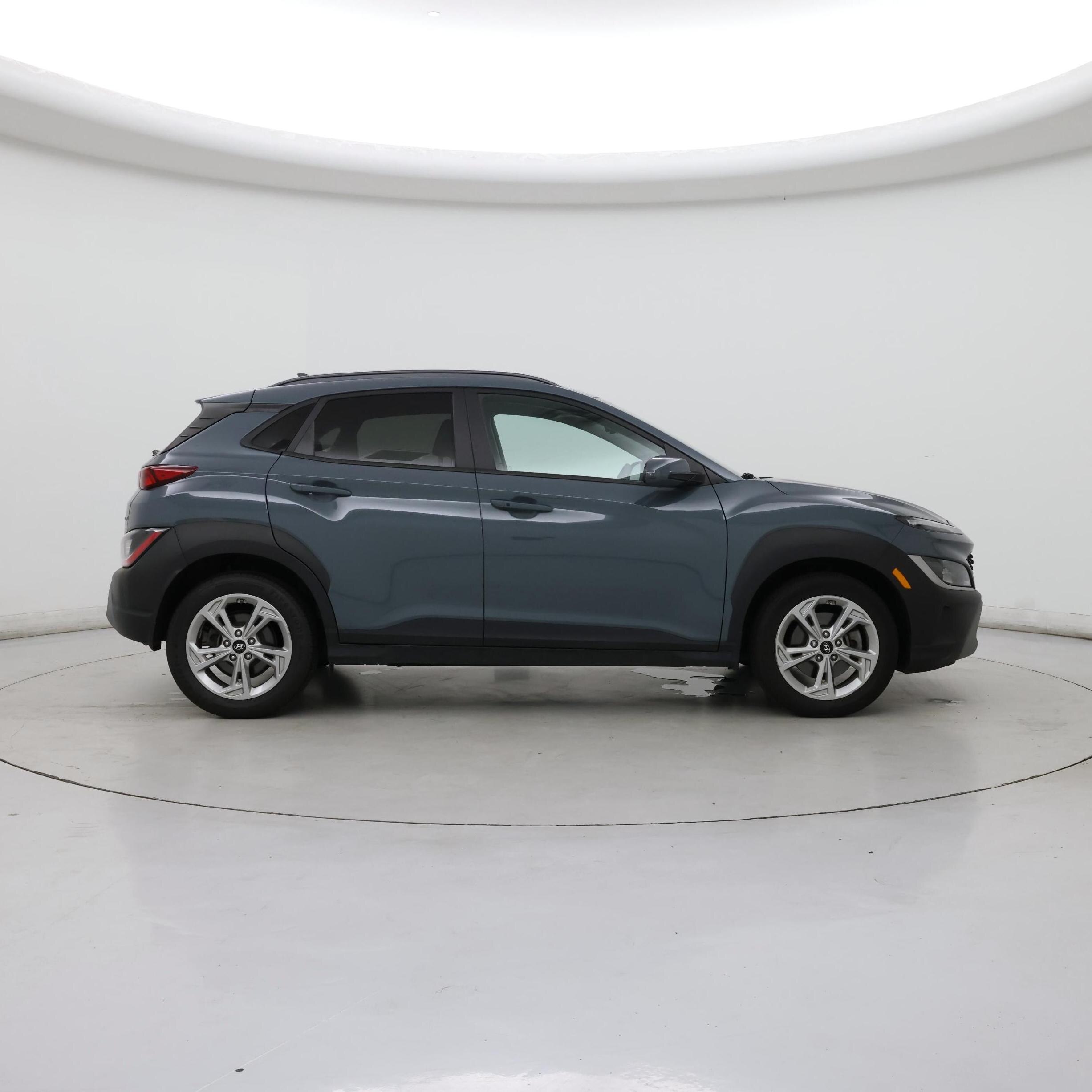 Thumbnail: 2022 Hyundai Kona - 7