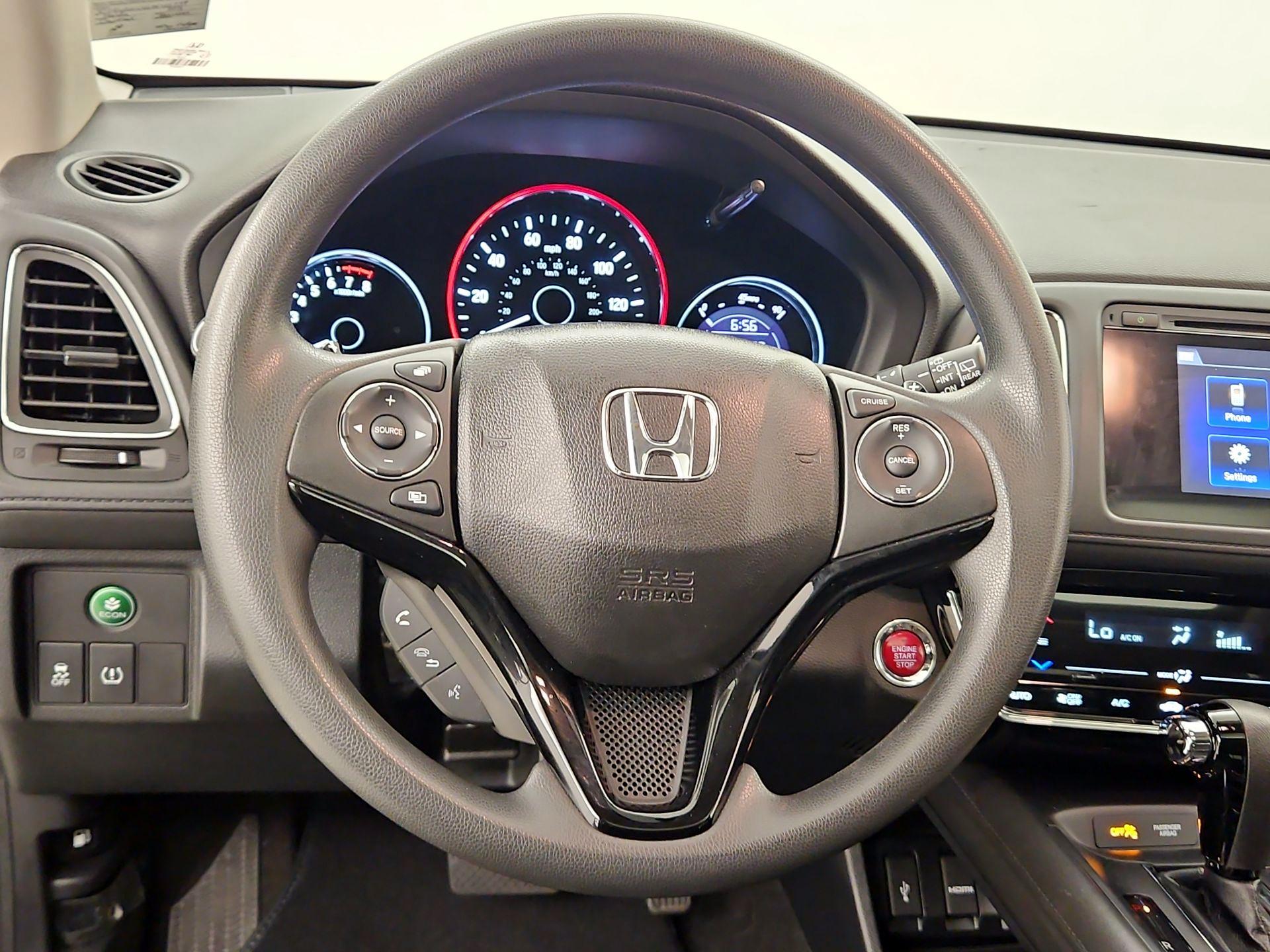 Thumbnail: 2016 Honda HR-V - 10