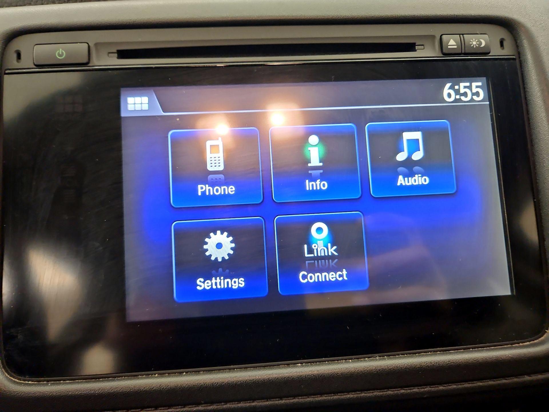 Thumbnail: 2016 Honda HR-V - 15