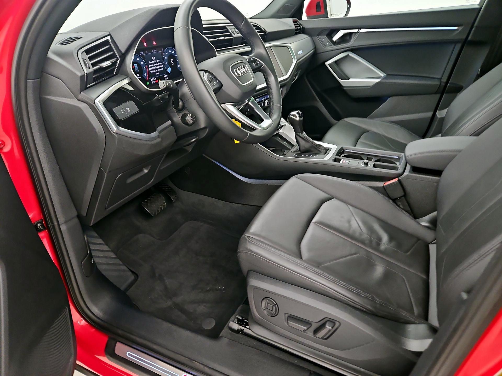 Thumbnail: 2022 Audi Q3 - 11