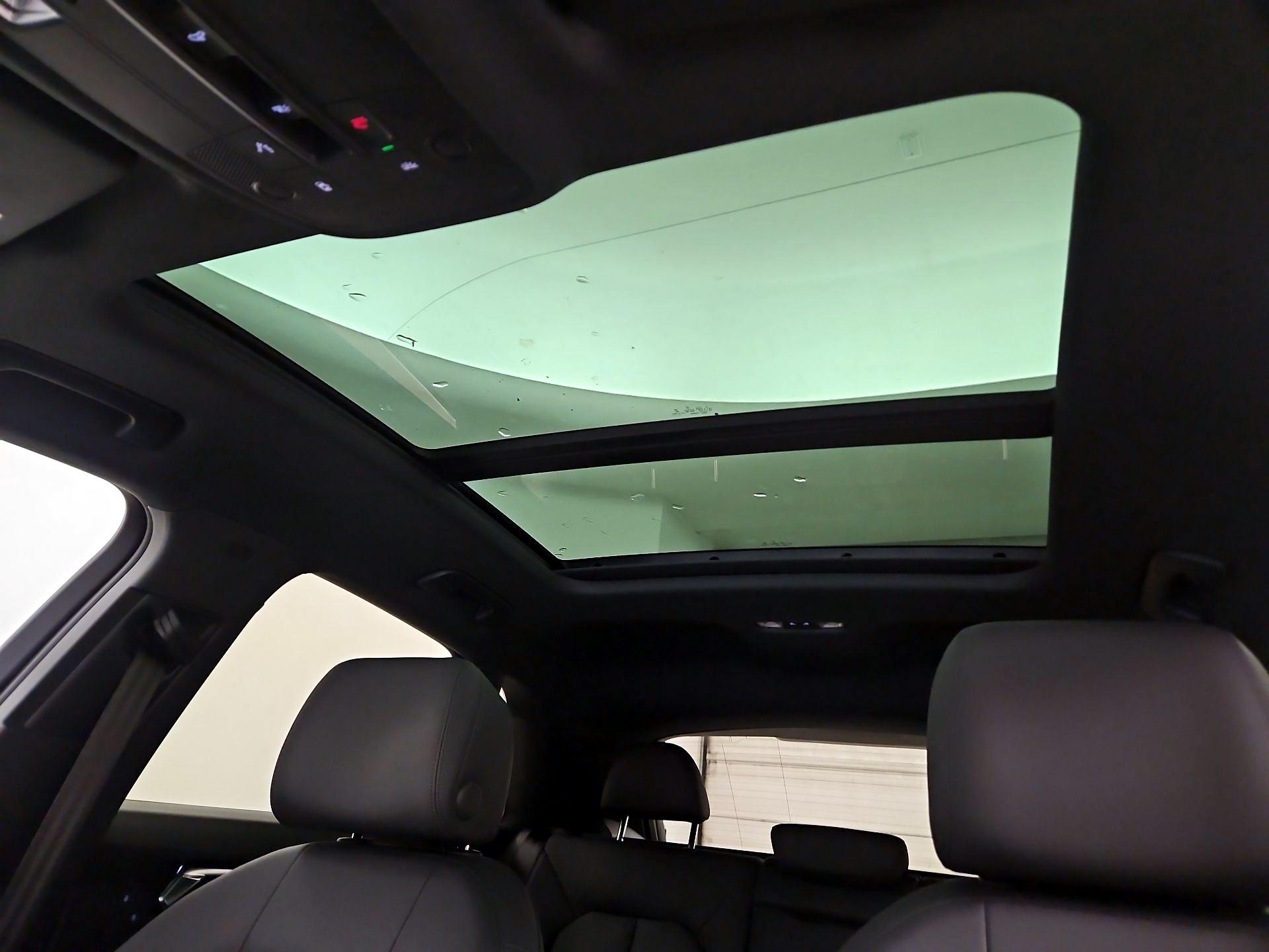 Thumbnail: 2022 Audi Q3 - 19