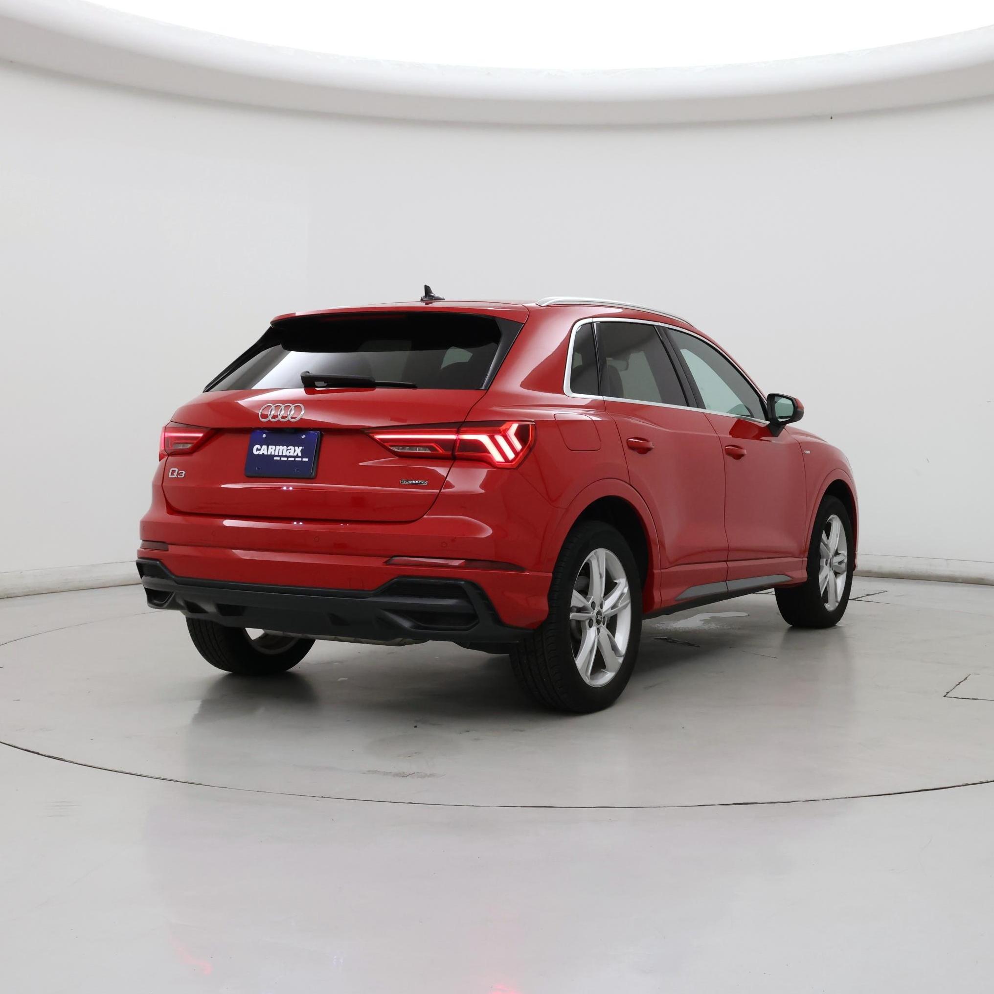 Thumbnail: 2022 Audi Q3 - 8