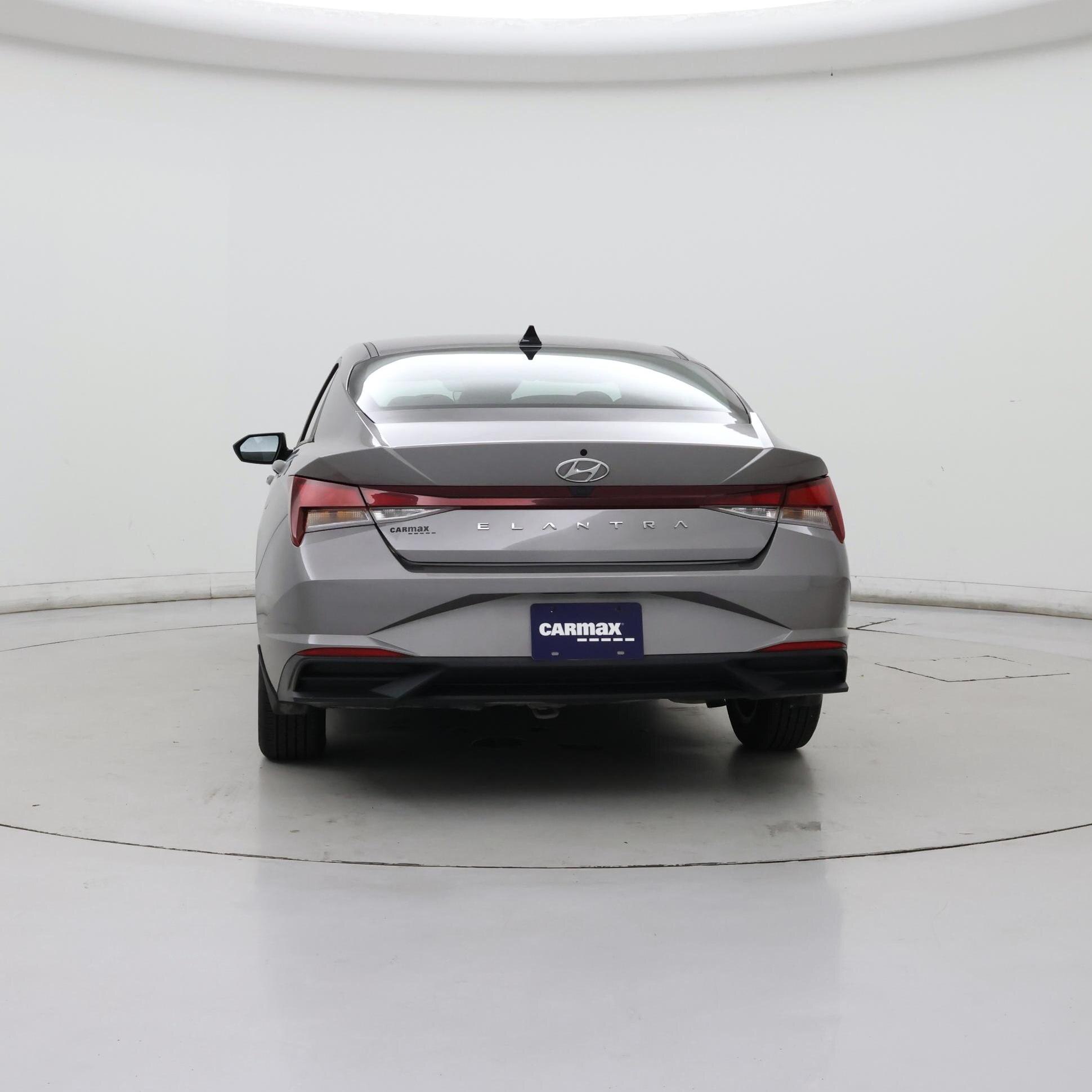 Thumbnail: 2022 Hyundai Elantra - 6