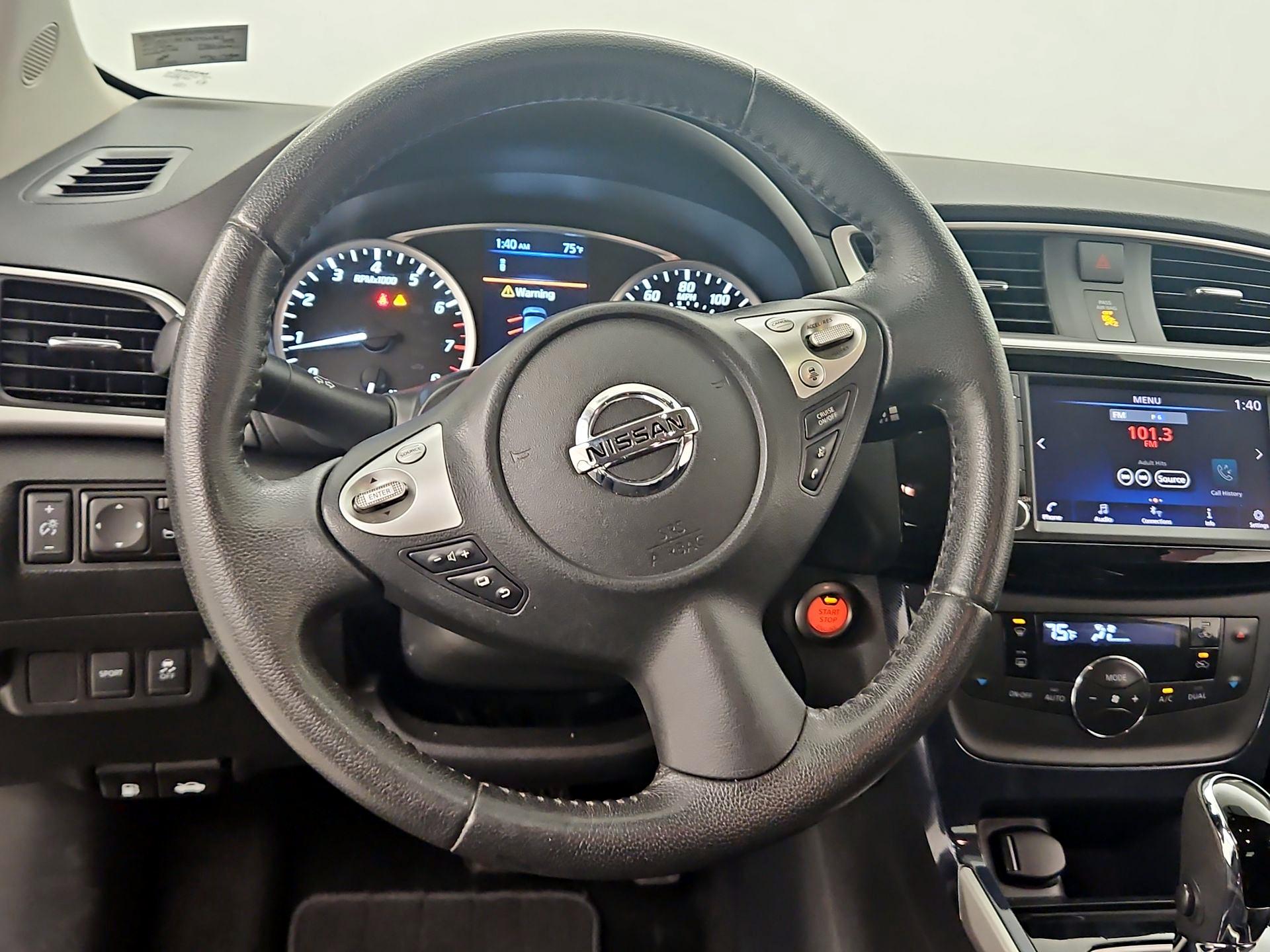 Thumbnail: 2019 Nissan Sentra - 10