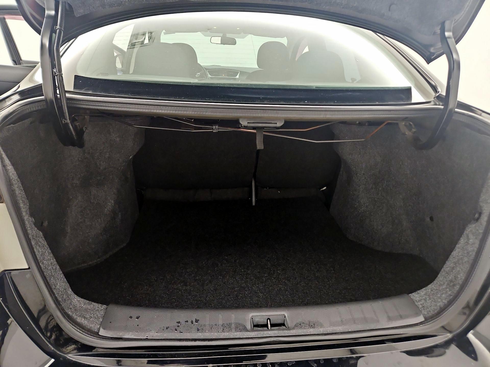 Thumbnail: 2019 Nissan Sentra - 20