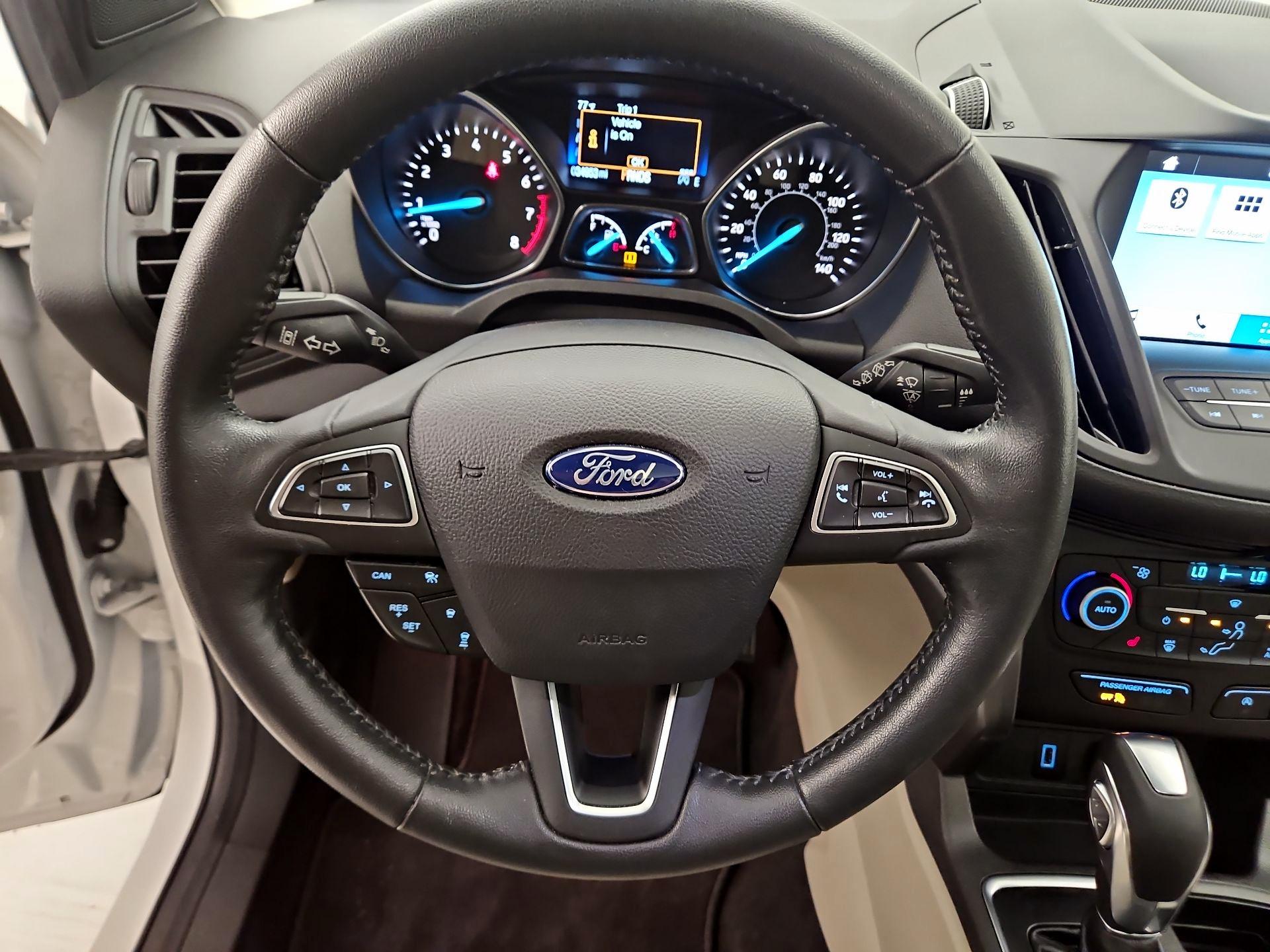 Thumbnail: 2019 Ford Escape - 10