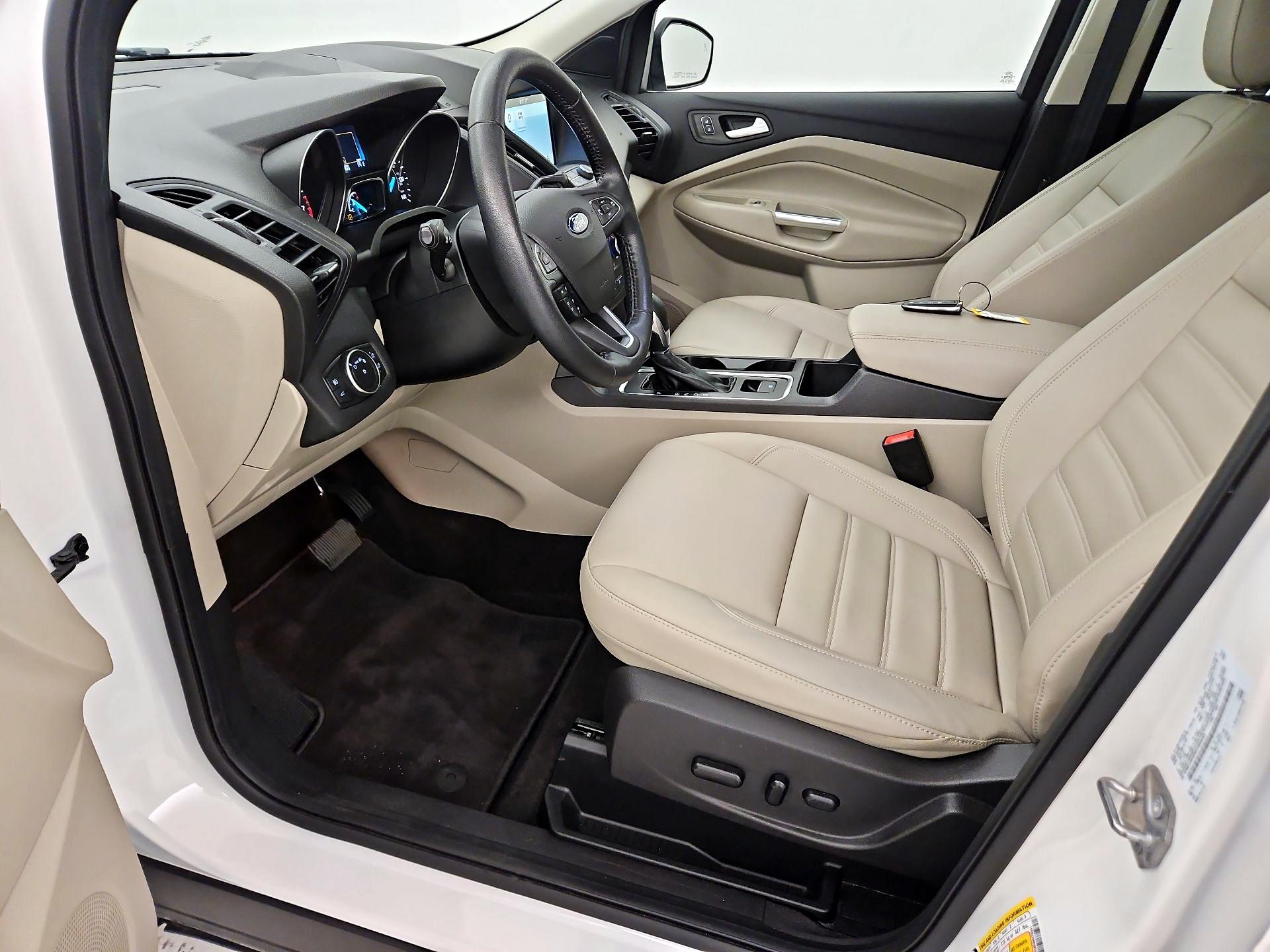 Thumbnail: 2019 Ford Escape - 11