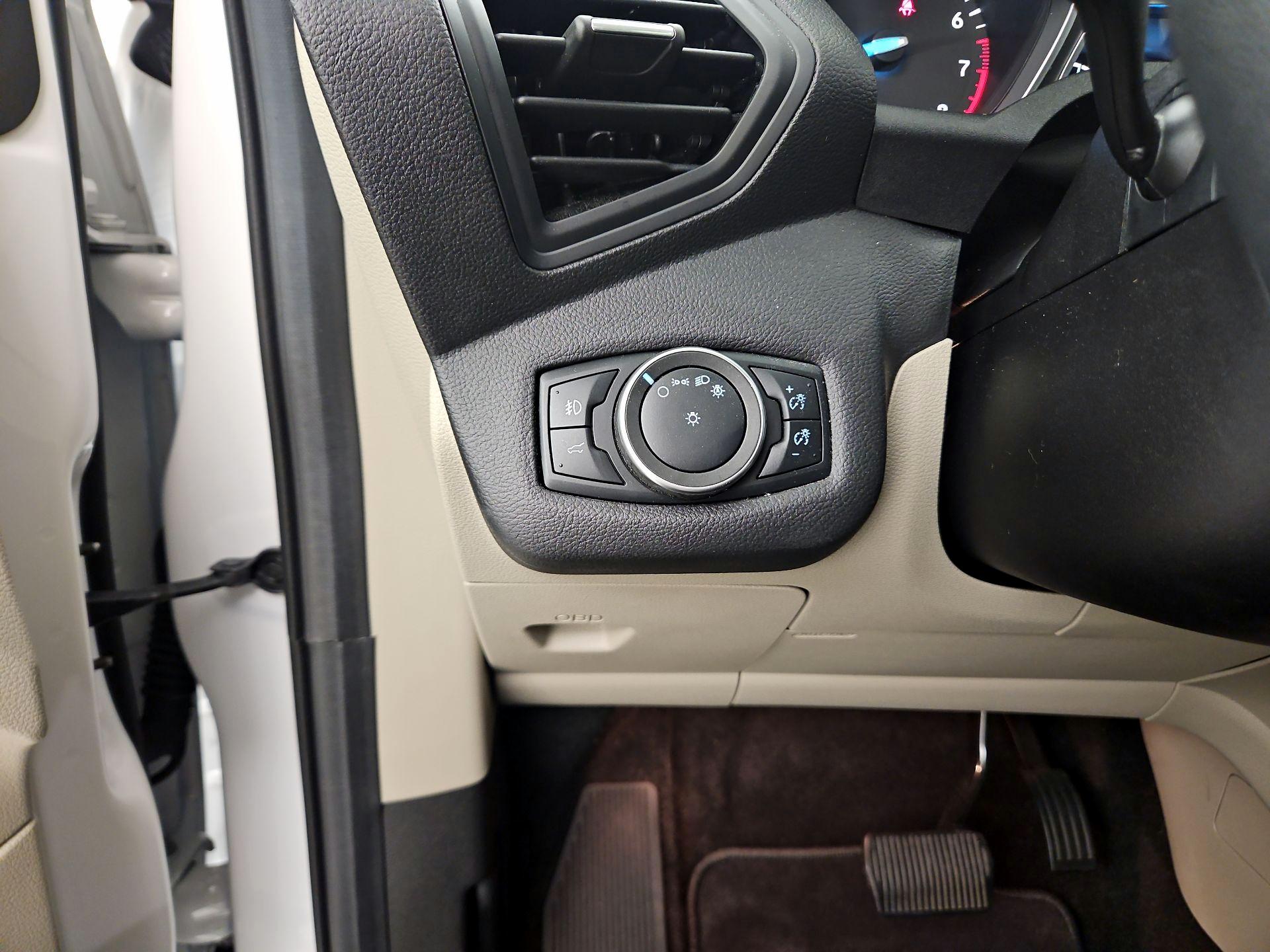 Thumbnail: 2019 Ford Escape - 13