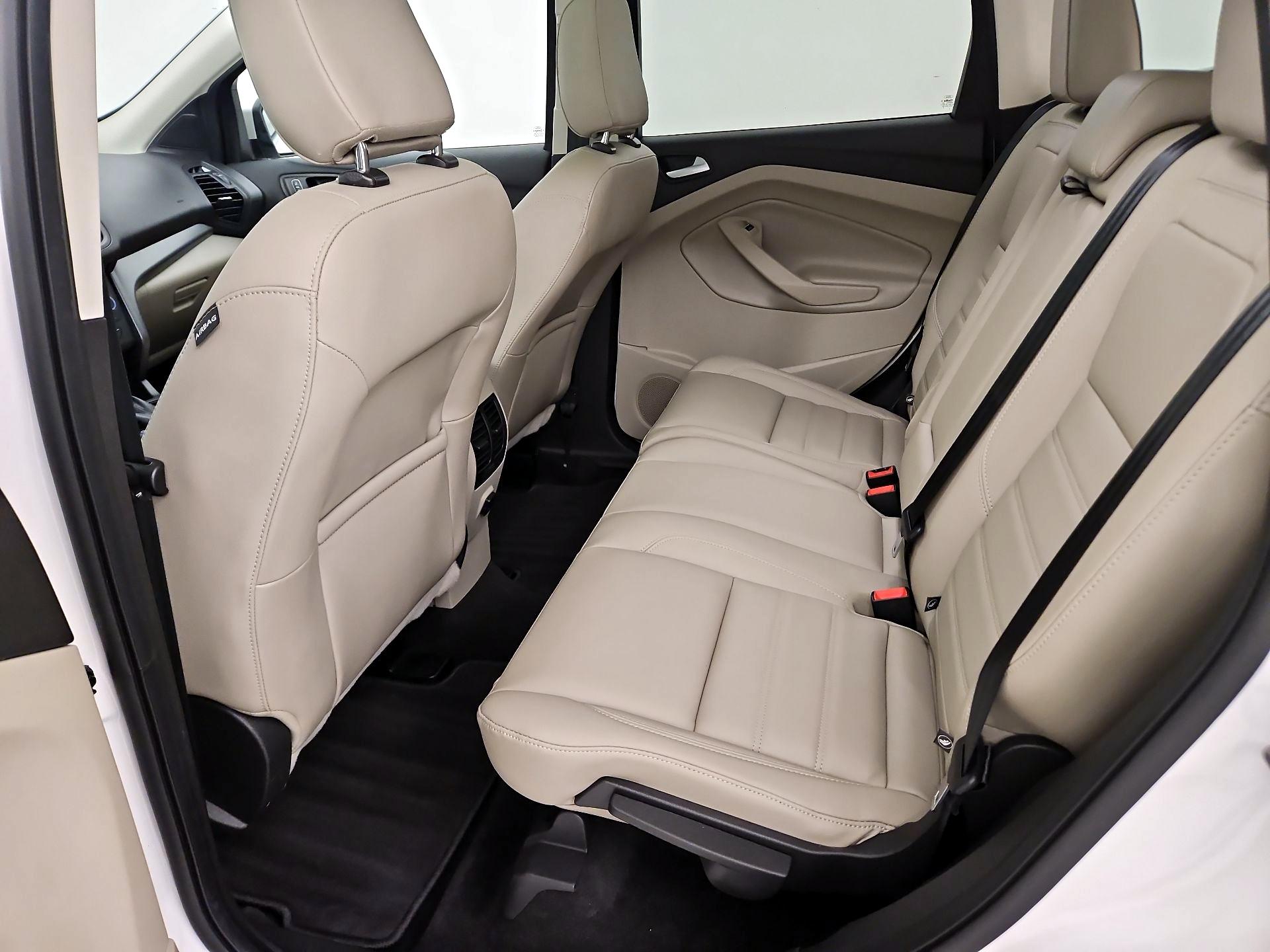 Thumbnail: 2019 Ford Escape - 20