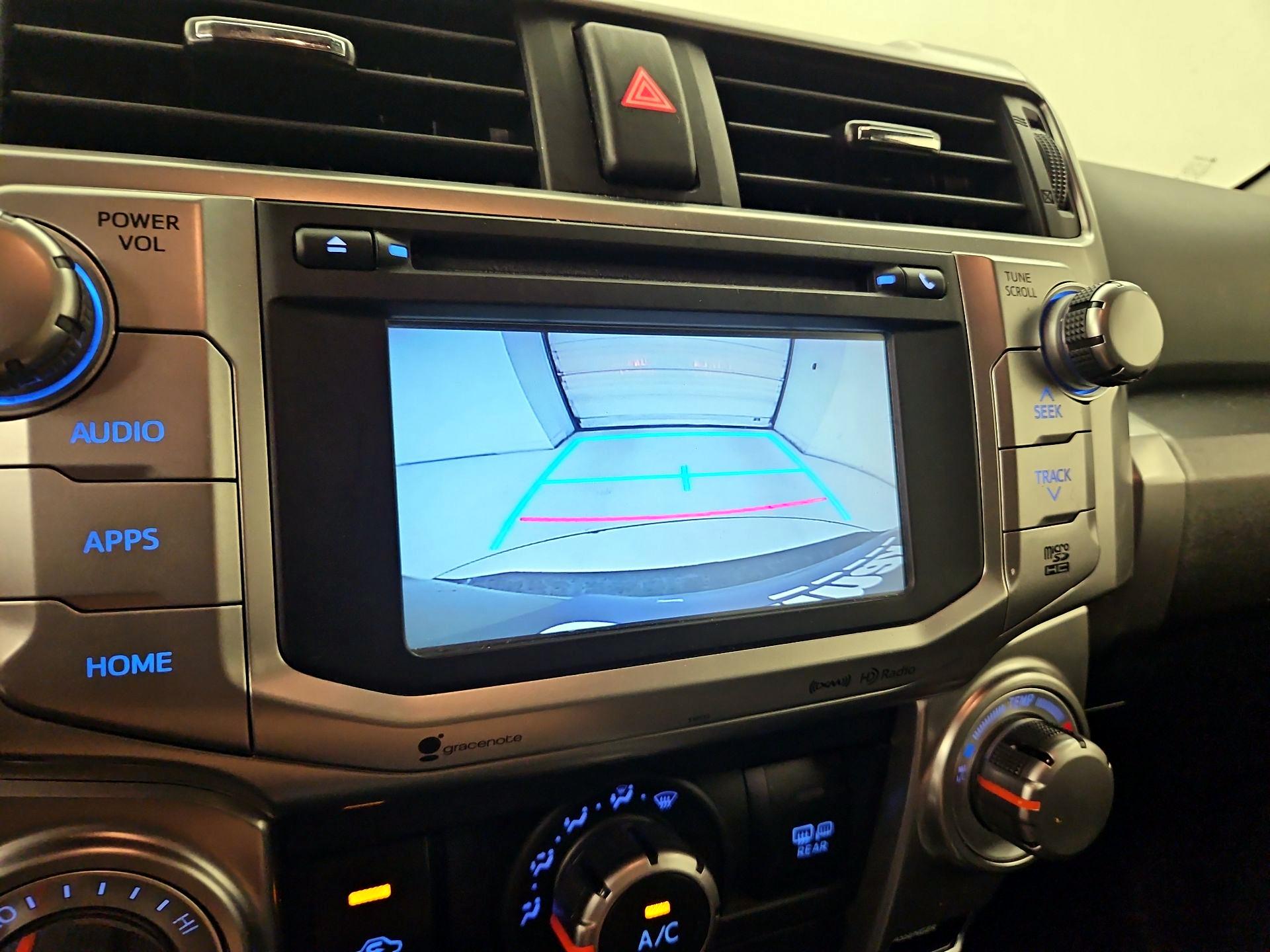 Thumbnail: 2016 Toyota 4Runner - 15