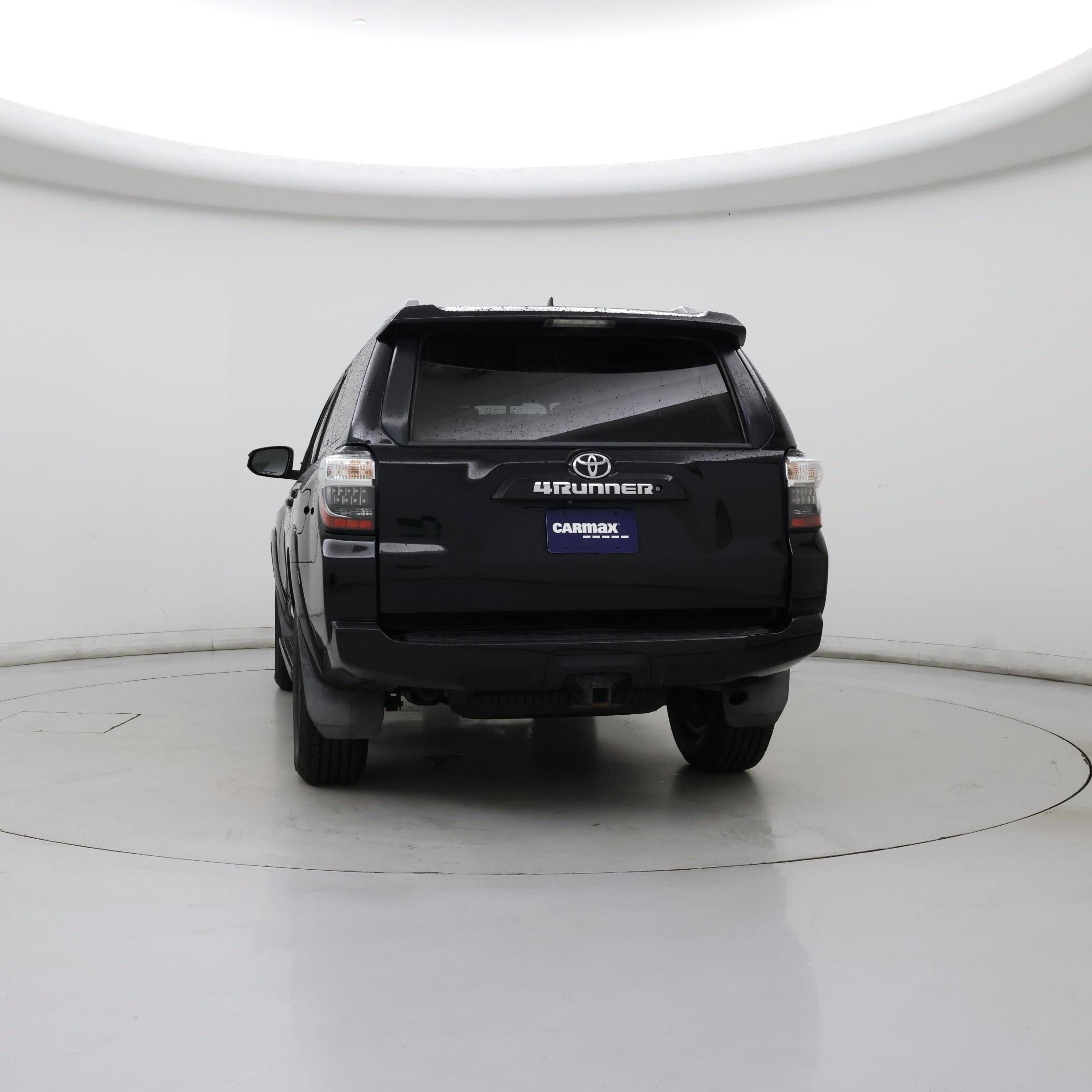 Thumbnail: 2016 Toyota 4Runner - 6