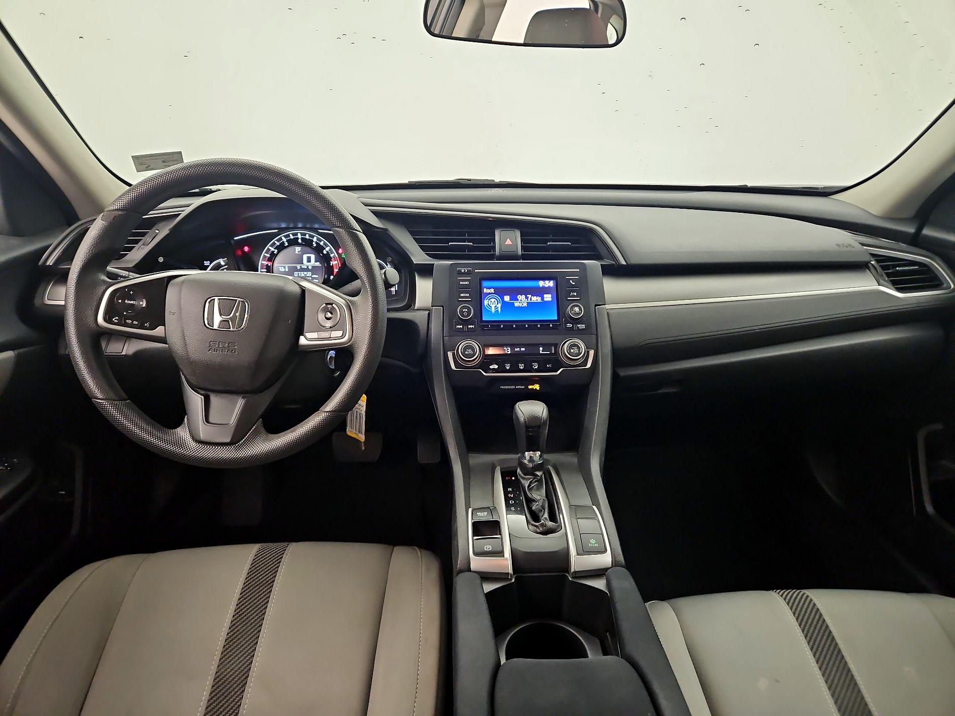 Thumbnail: 2017 Honda Civic - 9