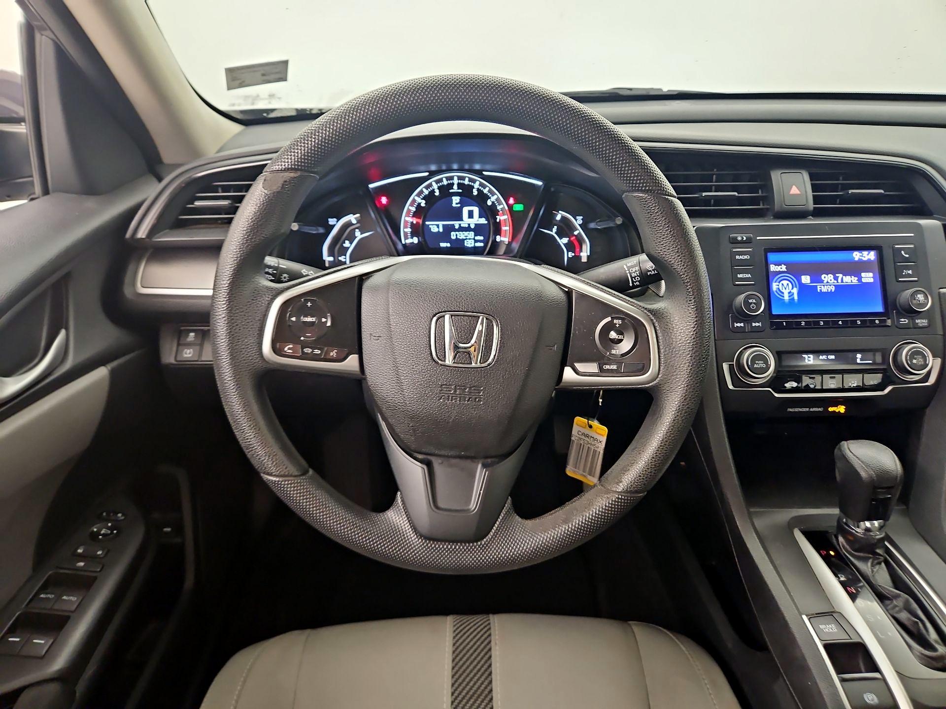 Thumbnail: 2017 Honda Civic - 10