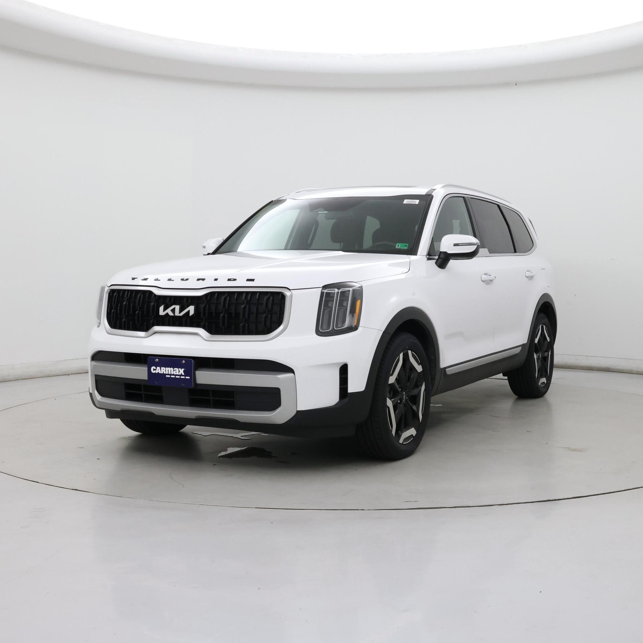 Thumbnail: 2023 Kia Telluride - 4