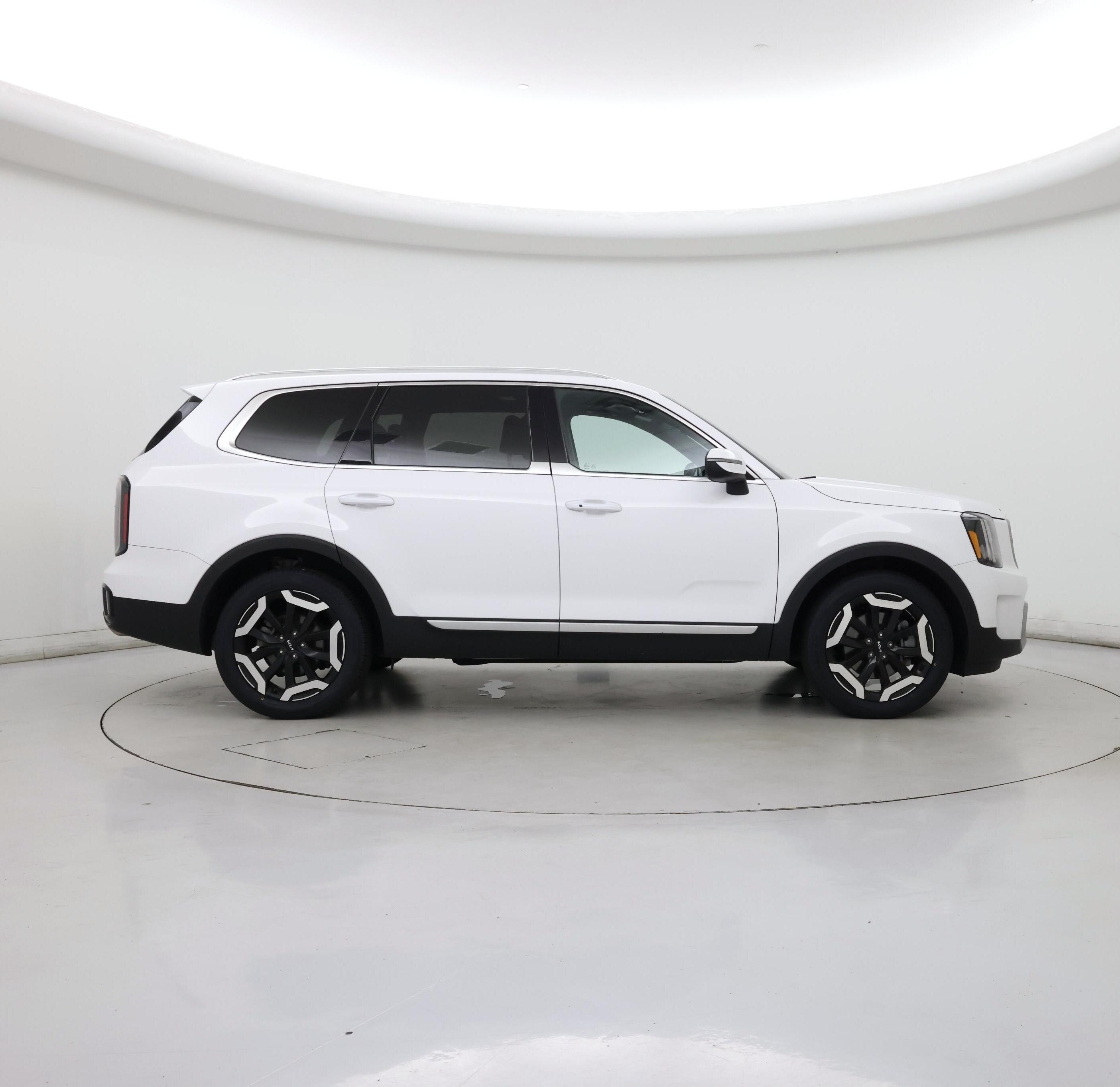 Thumbnail: 2023 Kia Telluride - 7