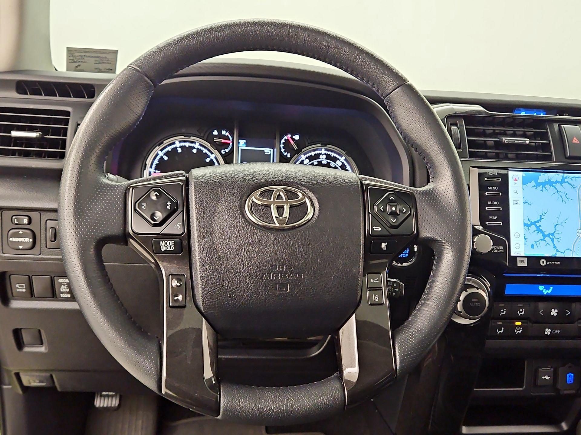 Thumbnail: 2022 Toyota 4Runner - 10