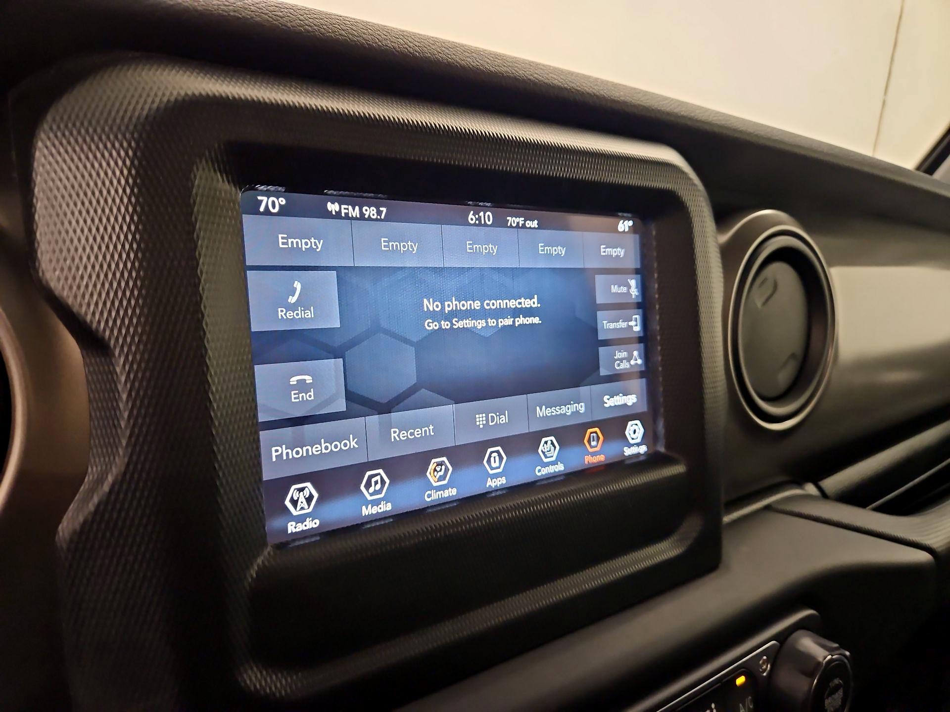 Thumbnail: 2020 Jeep Gladiator - 15