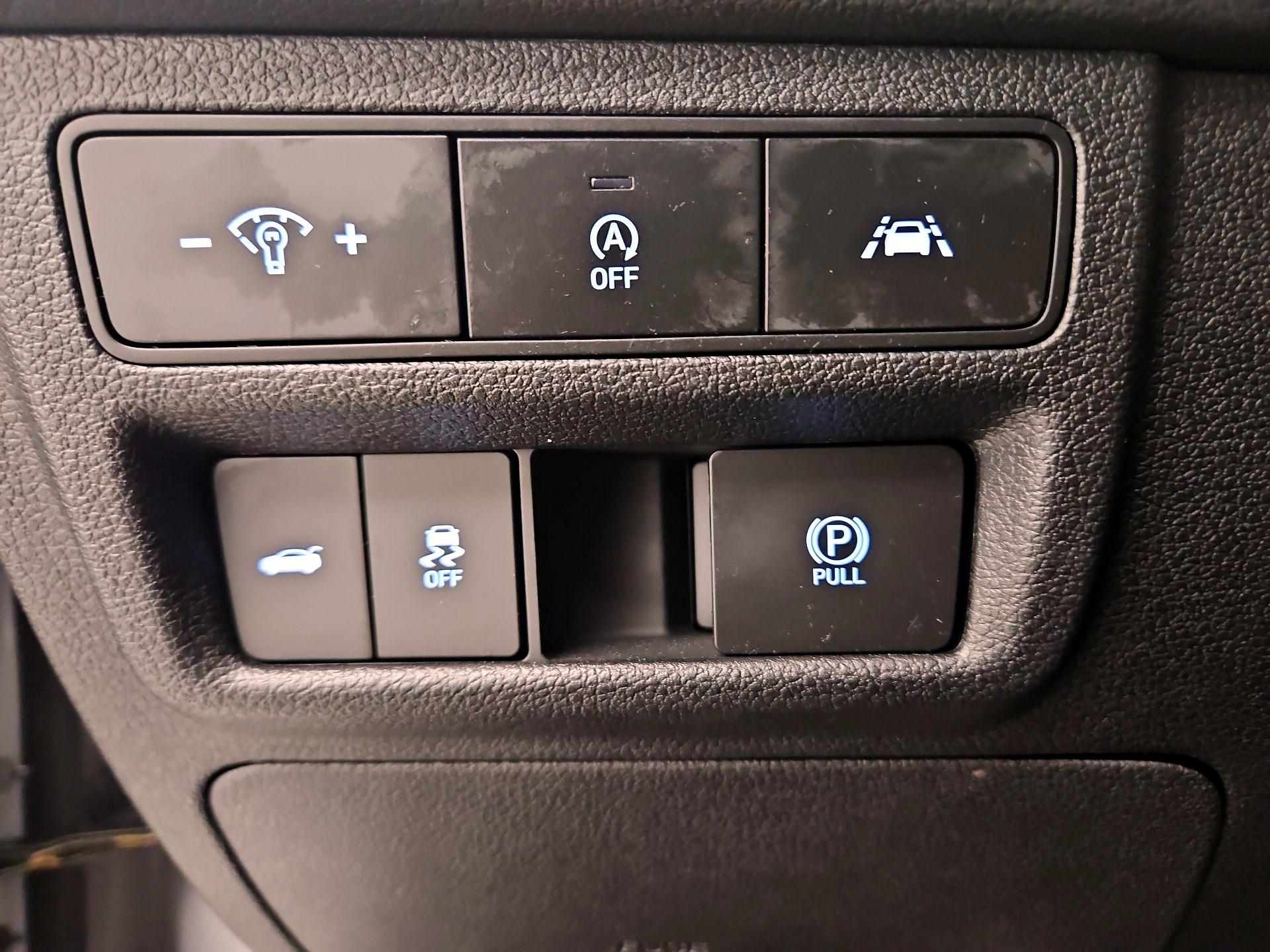 Thumbnail: 2023 Hyundai Sonata - 13