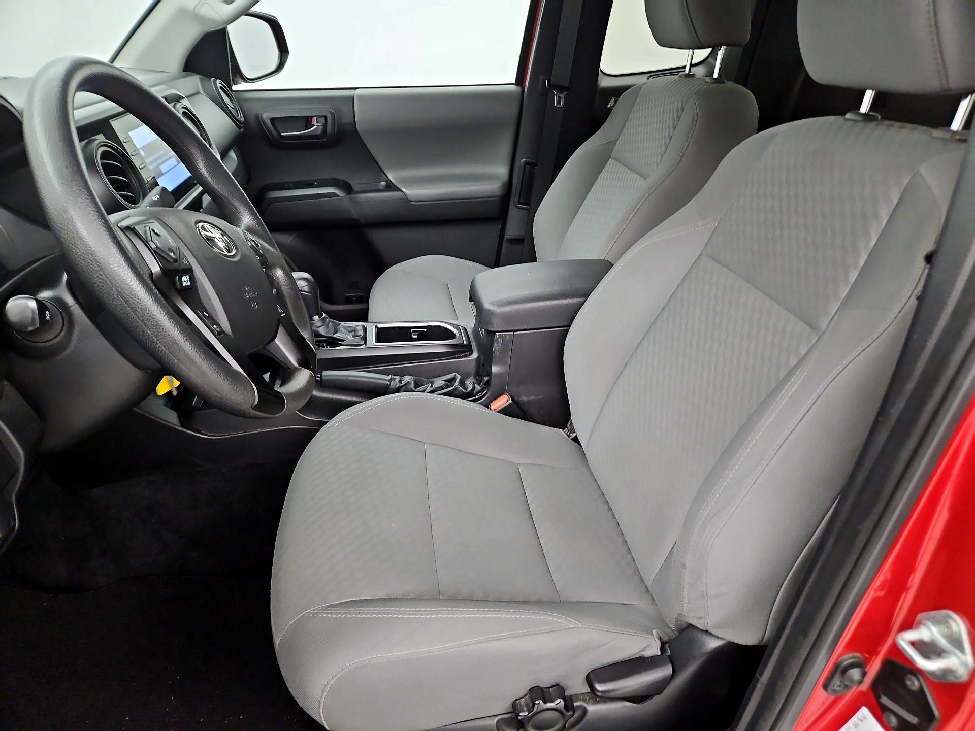 Thumbnail: 2022 Toyota Tacoma - 11