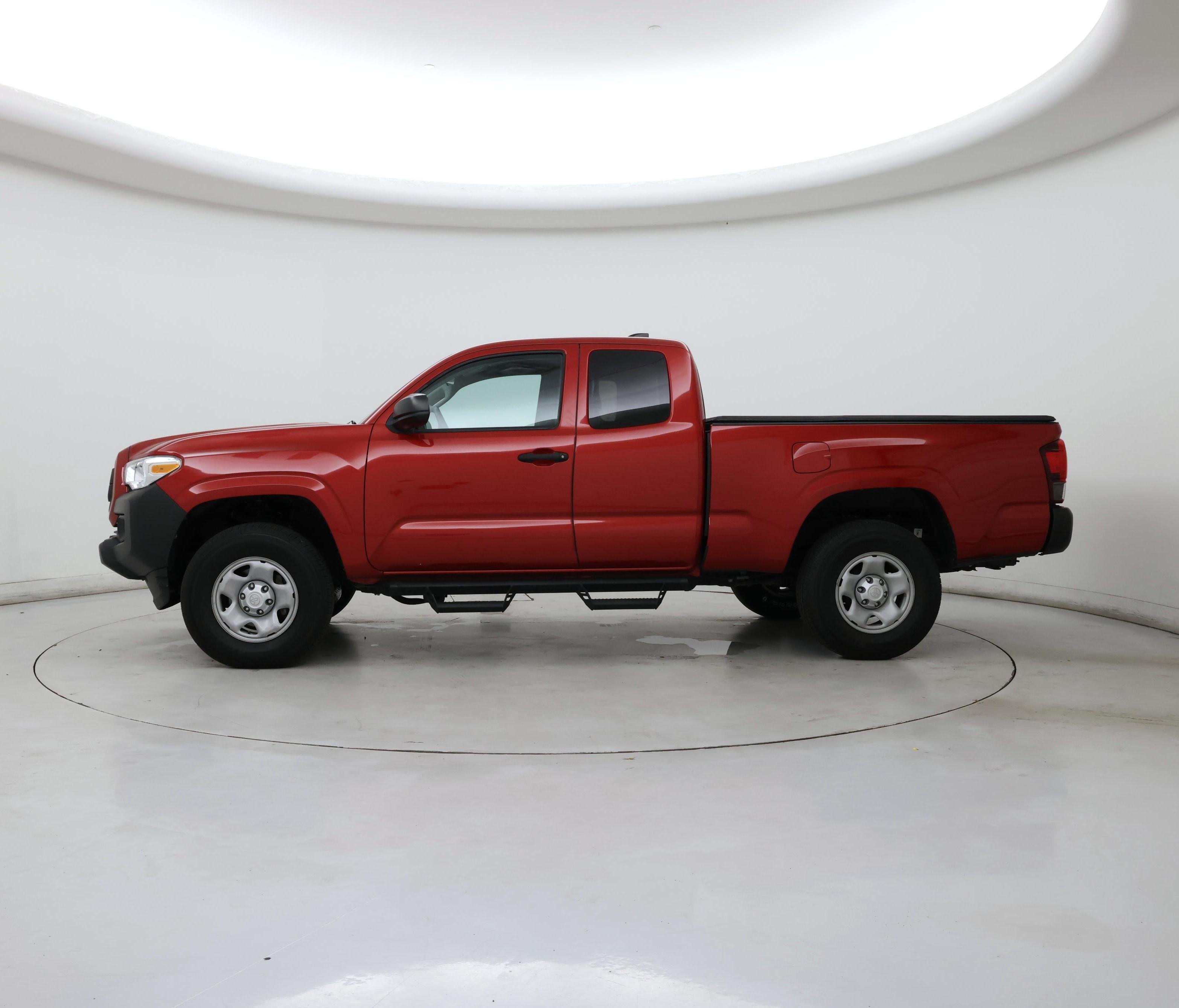 Thumbnail: 2022 Toyota Tacoma - 3