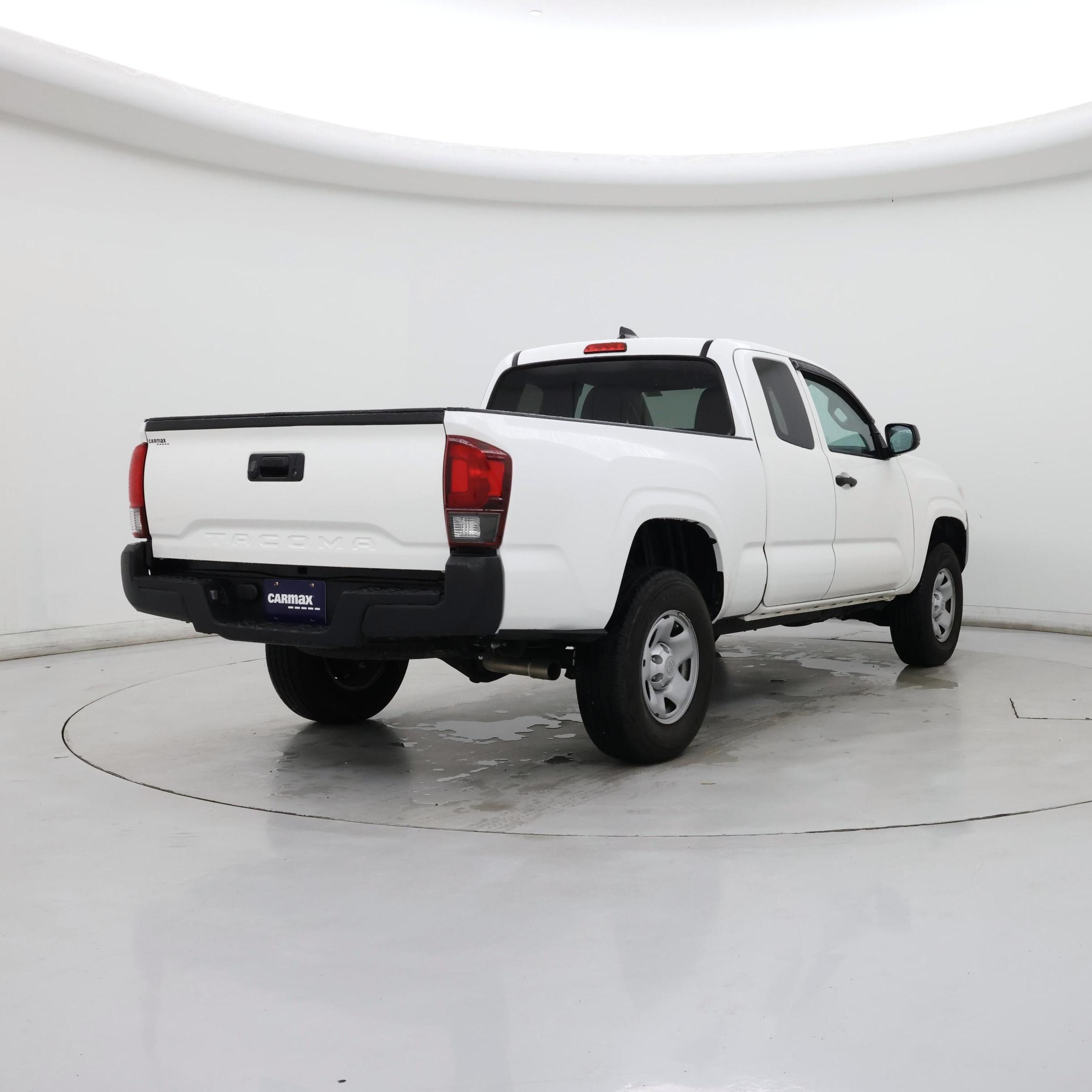 Thumbnail: 2021 Toyota Tacoma - 8