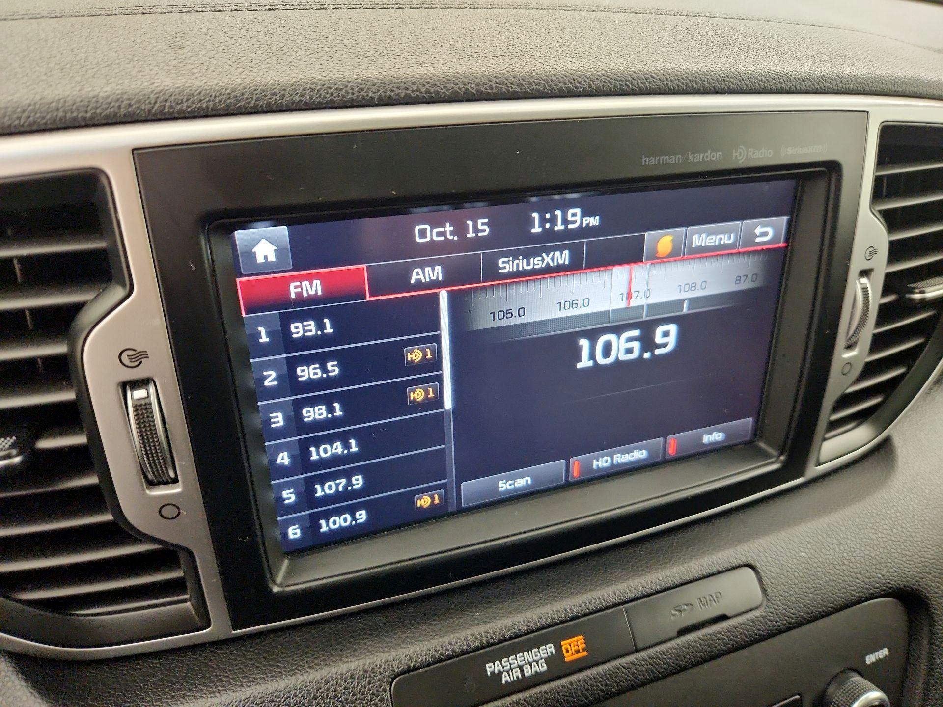 Thumbnail: 2017 Kia Sportage - 16