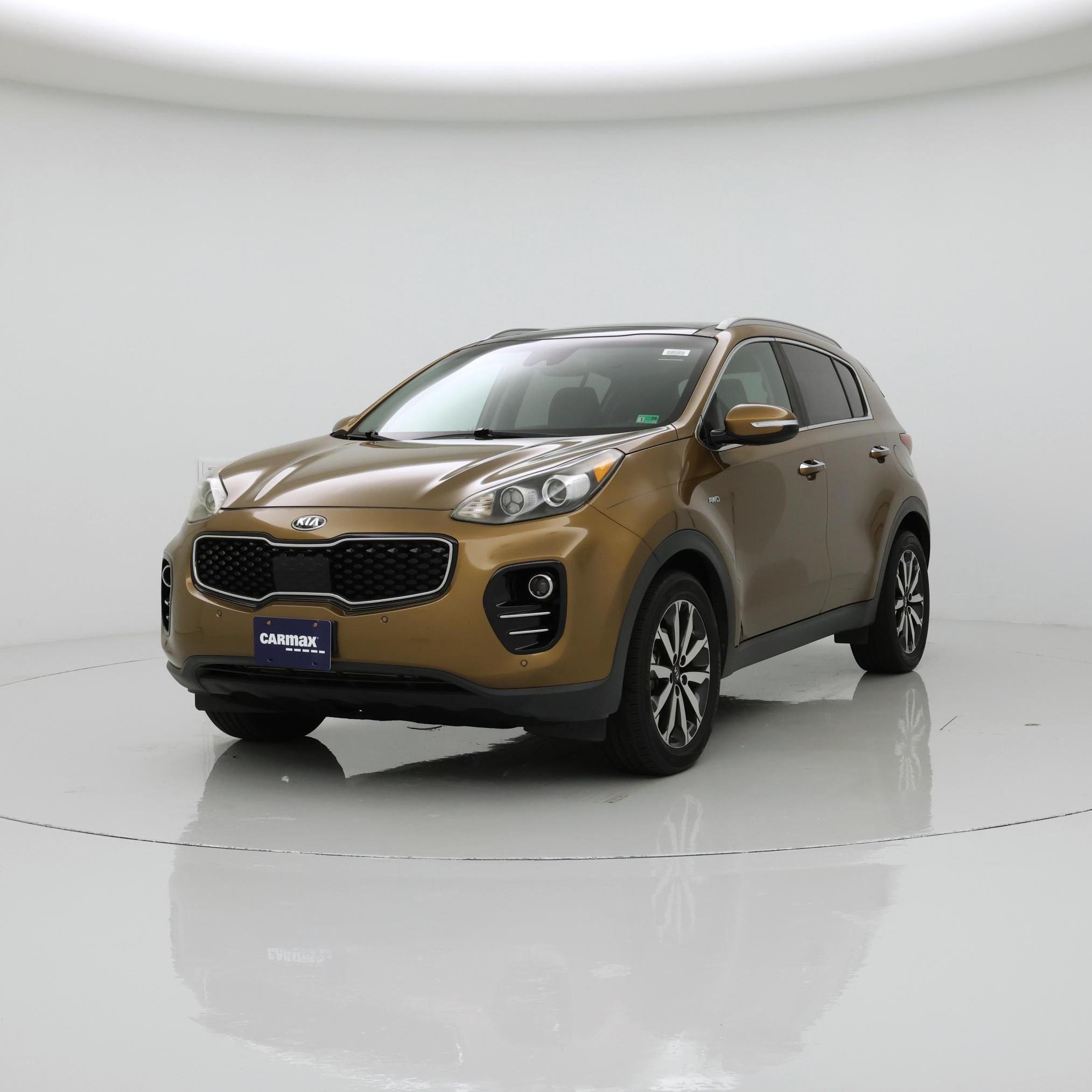 Thumbnail: 2017 Kia Sportage - 4