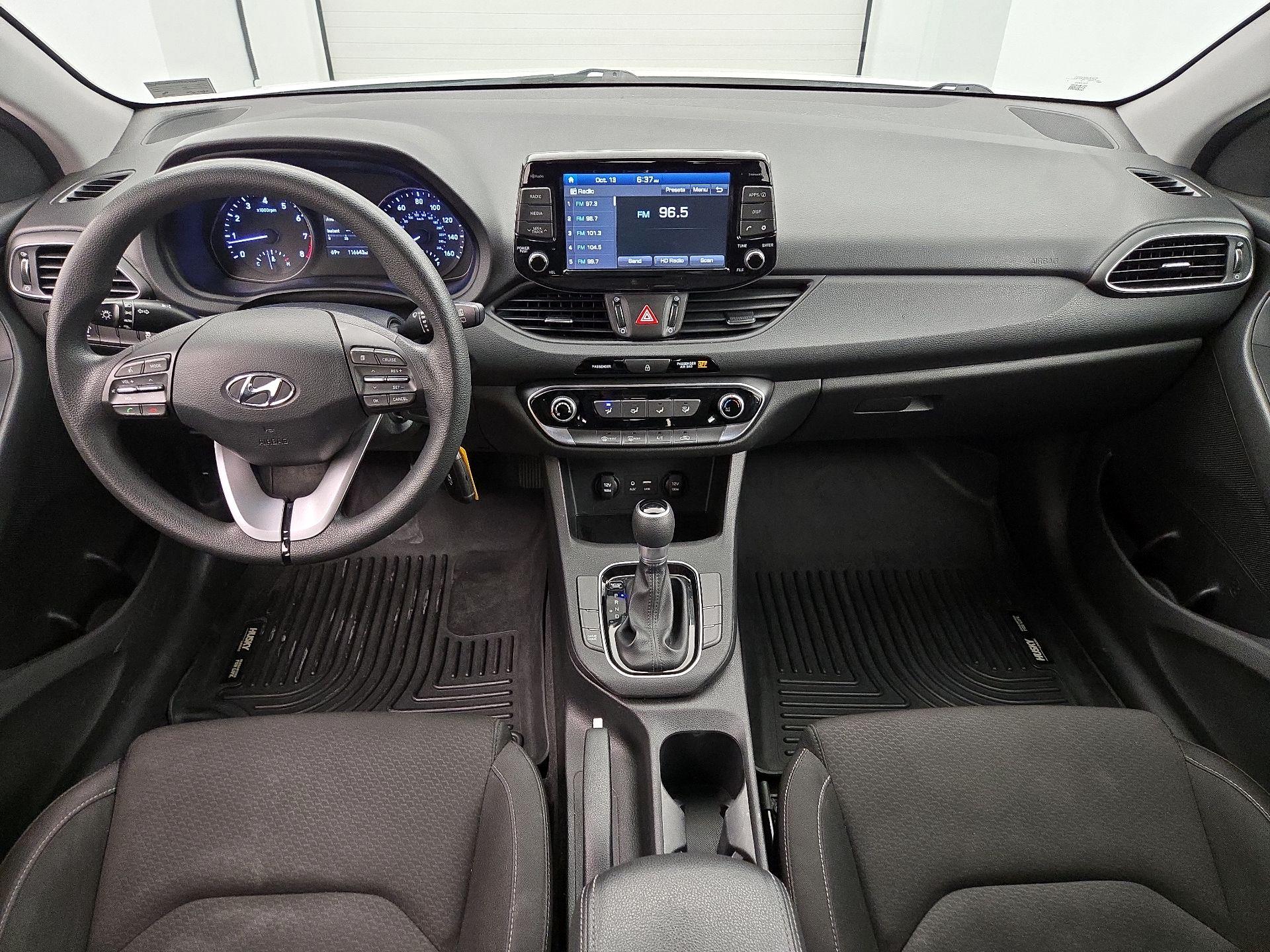 Thumbnail: 2018 Hyundai Elantra - 9