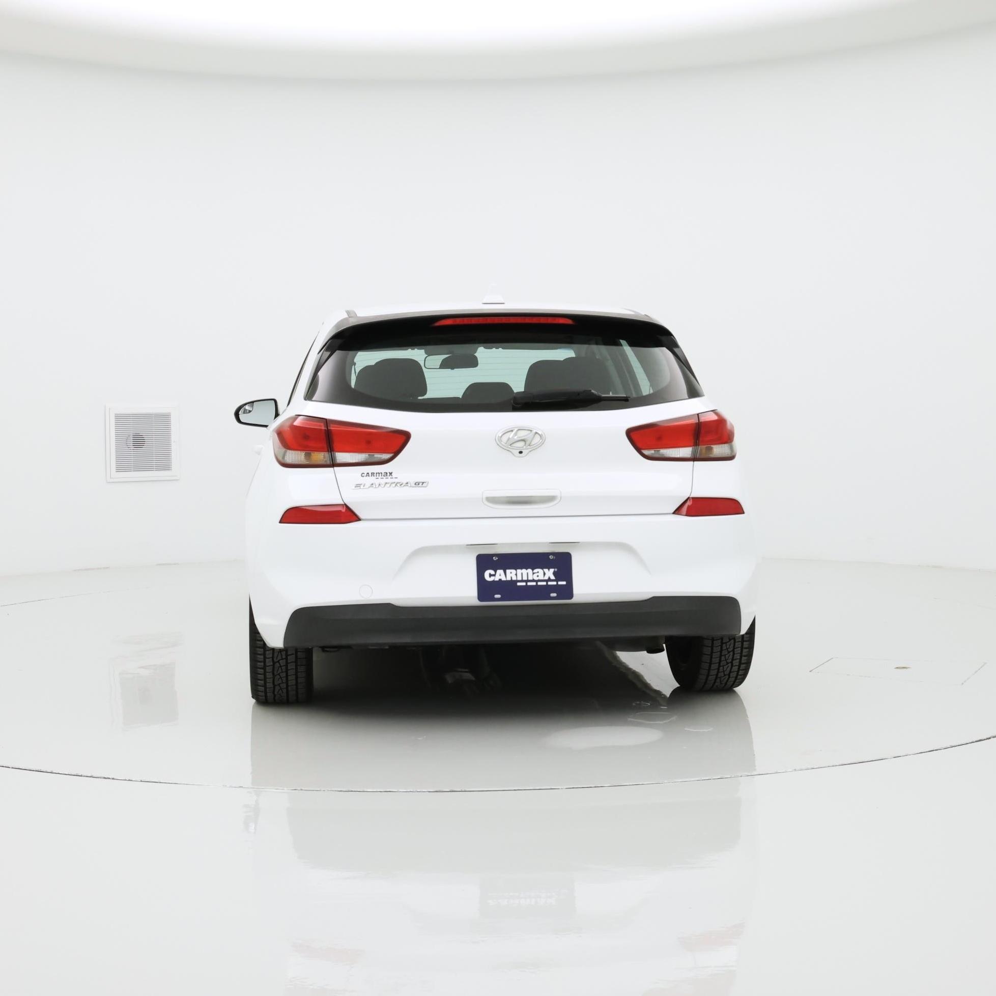 Thumbnail: 2018 Hyundai Elantra - 6