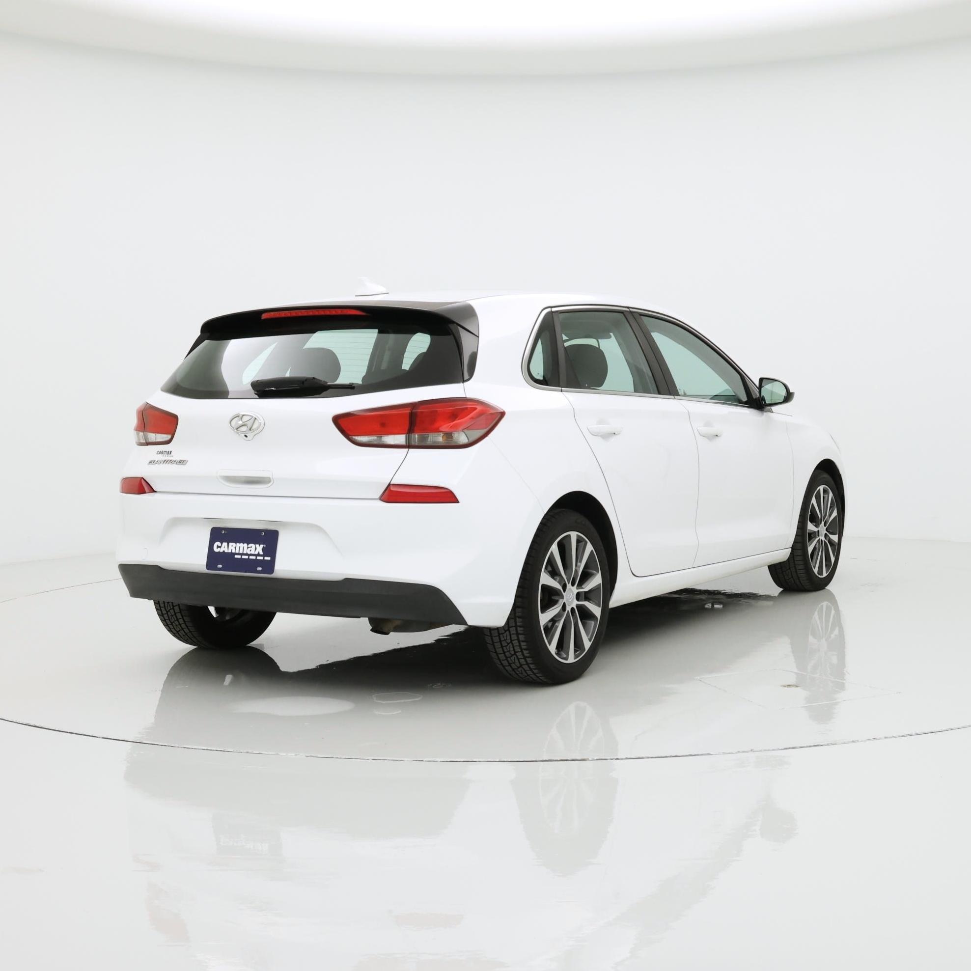 Thumbnail: 2018 Hyundai Elantra - 8