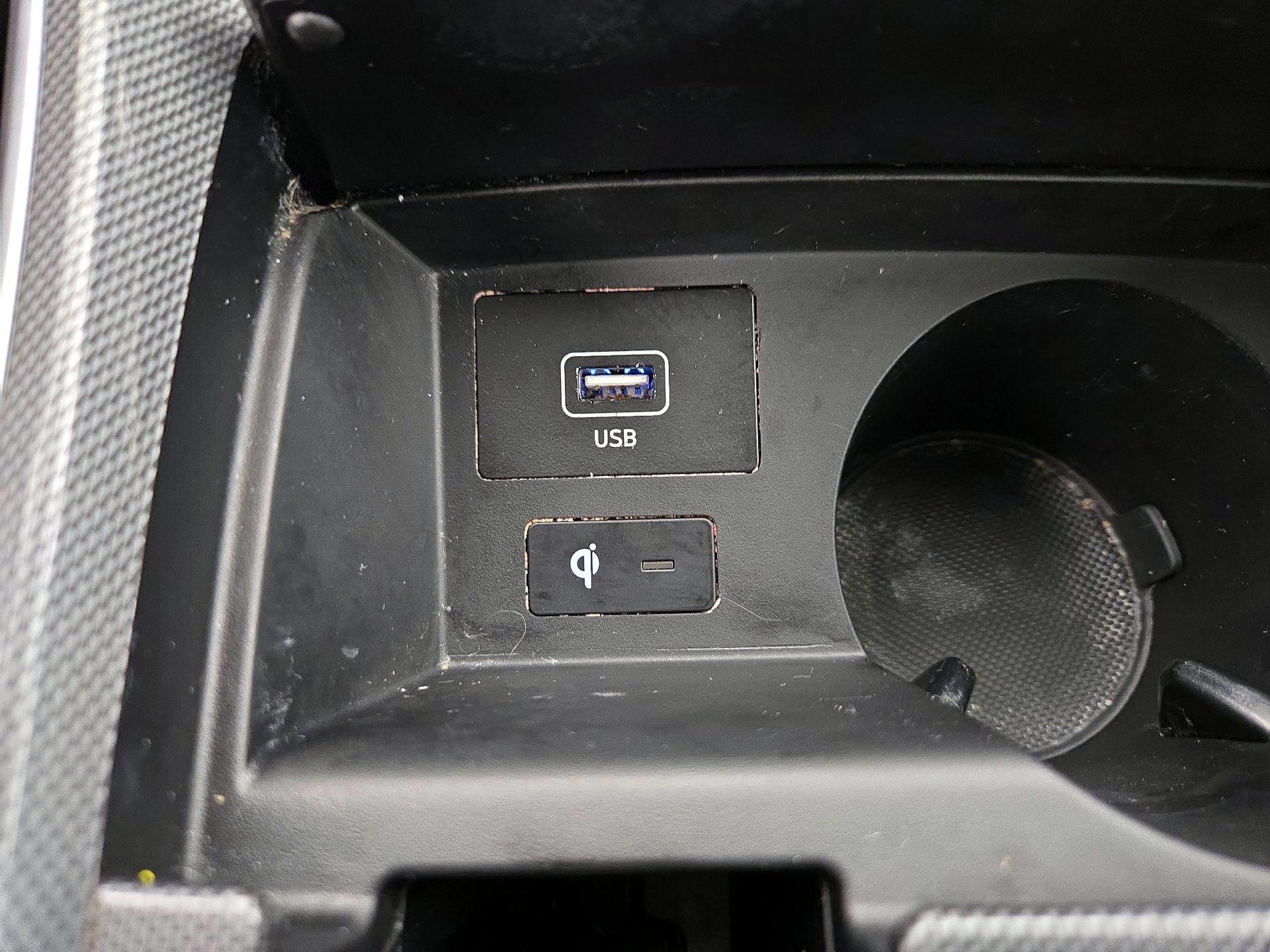 Thumbnail: 2021 Hyundai Santa Fe - 19