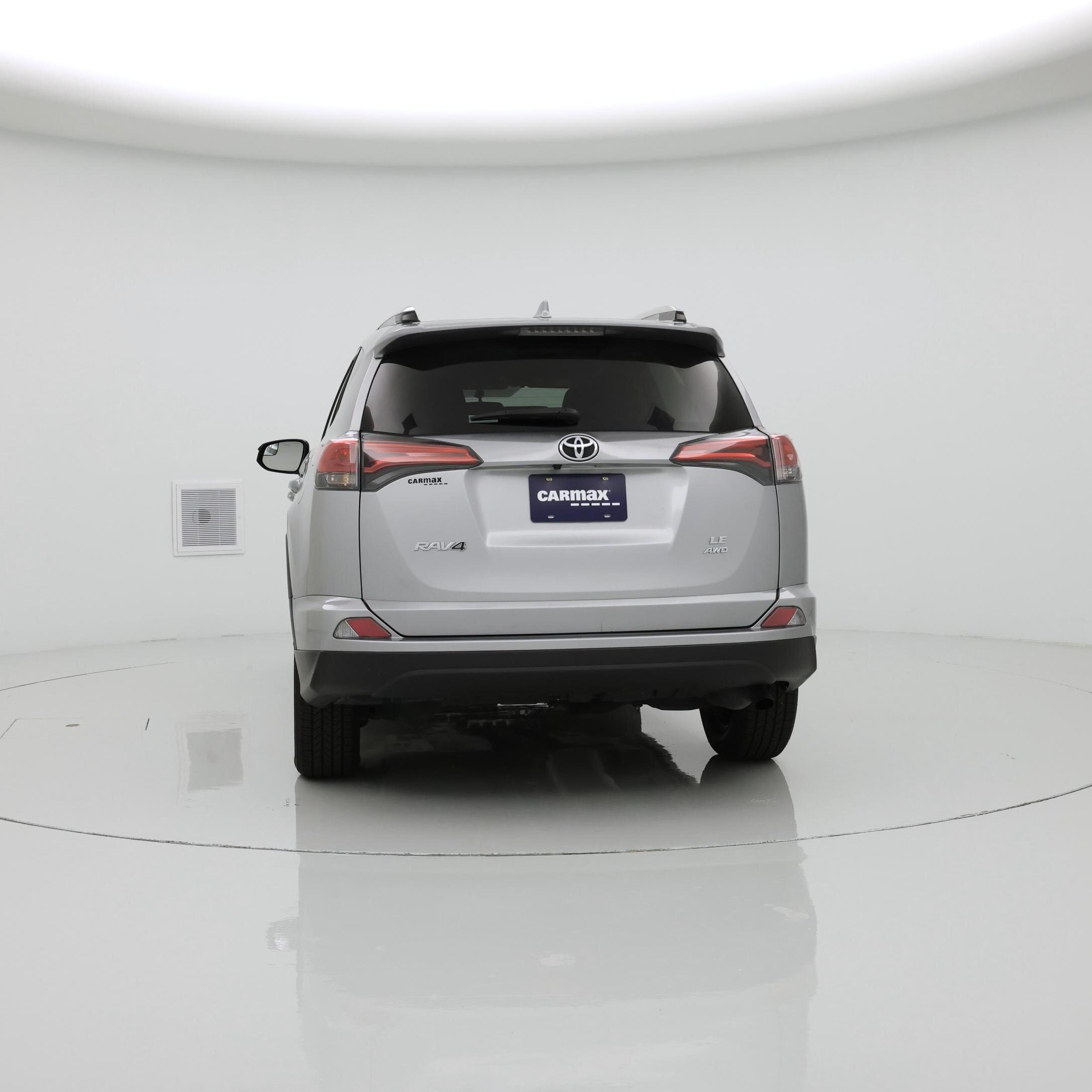 Thumbnail: 2016 Toyota RAV4 - 6