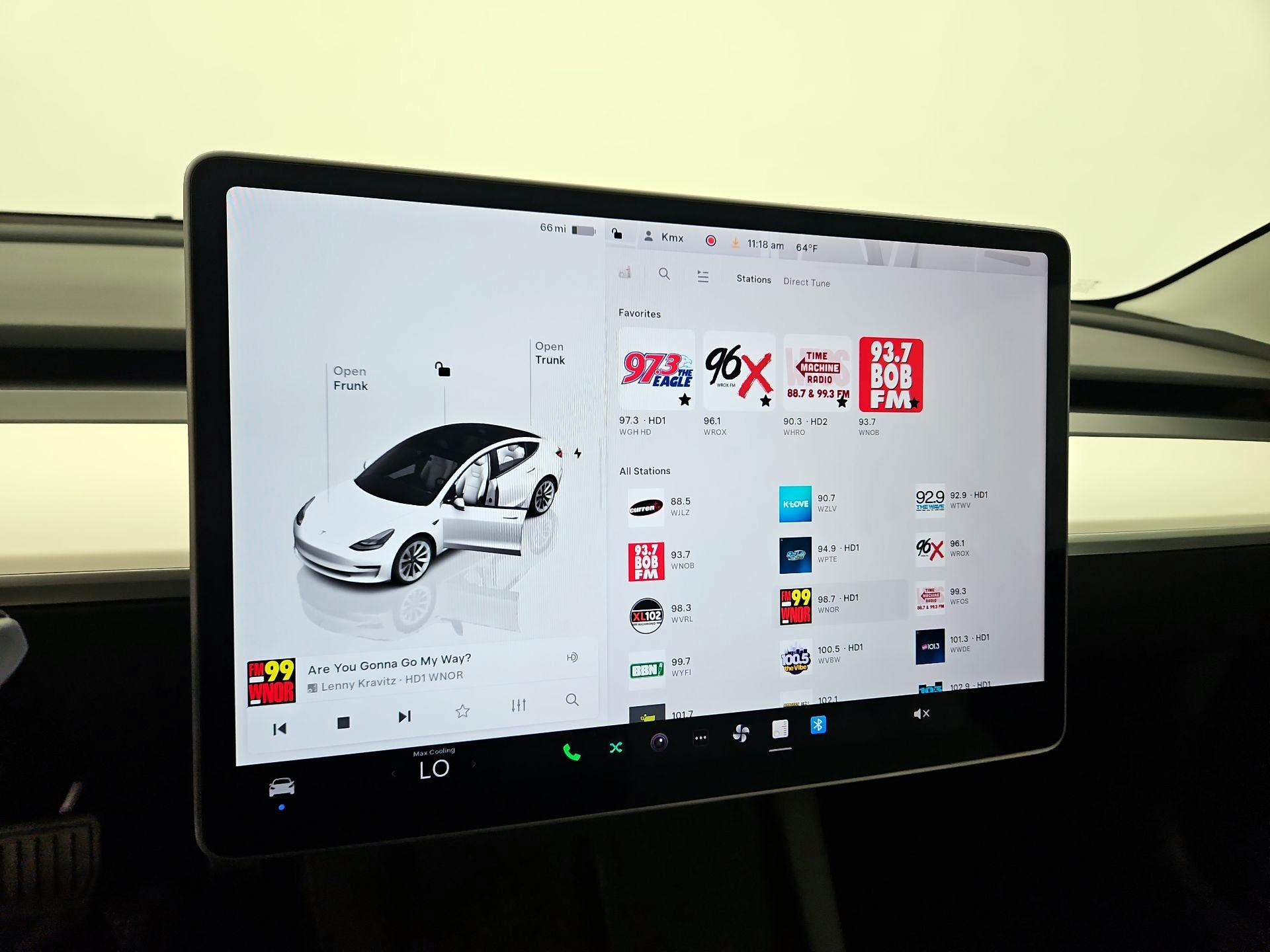 Thumbnail: 2023 Tesla Model 3 - 15