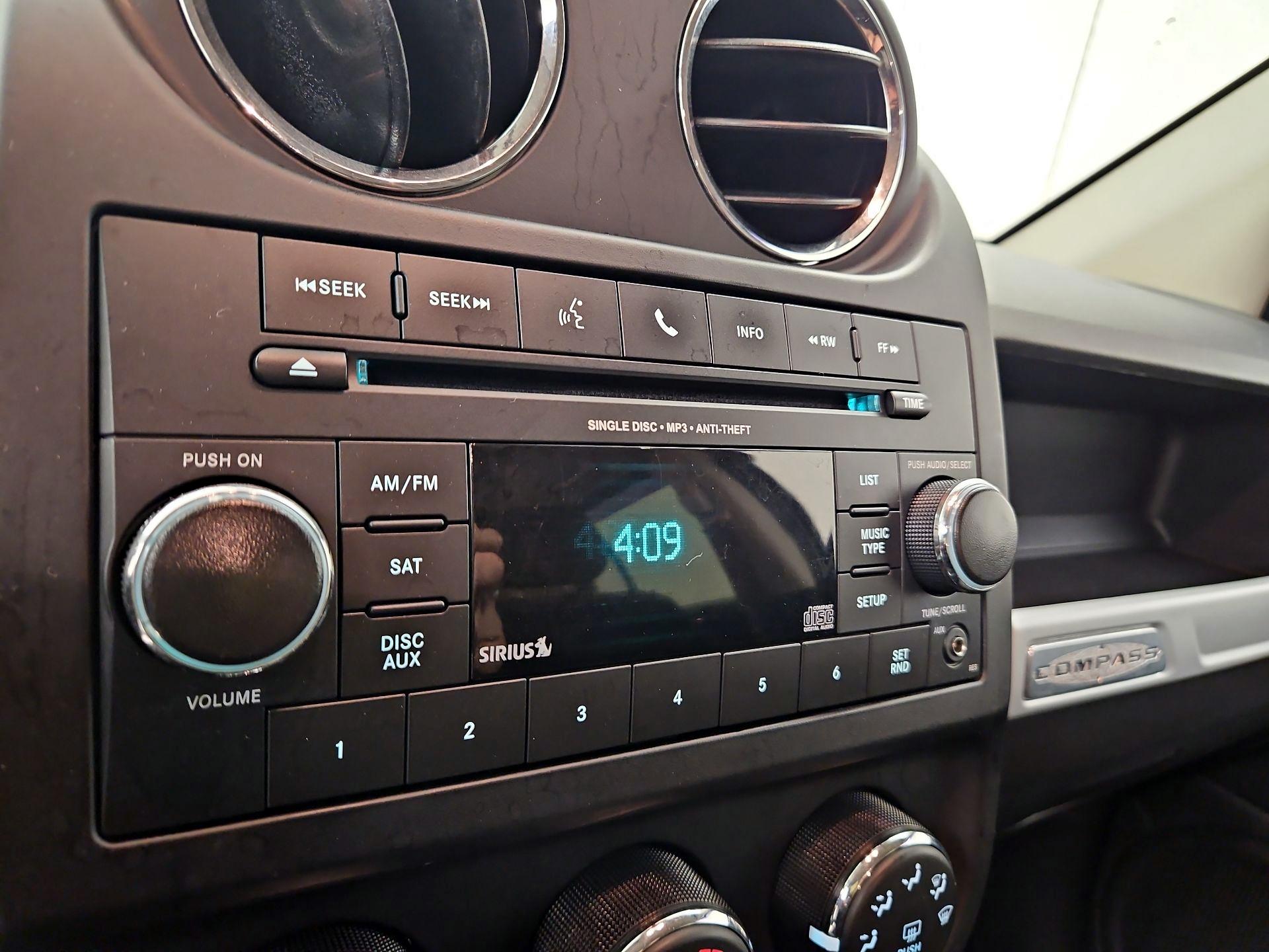 Thumbnail: 2016 Jeep Compass - 13