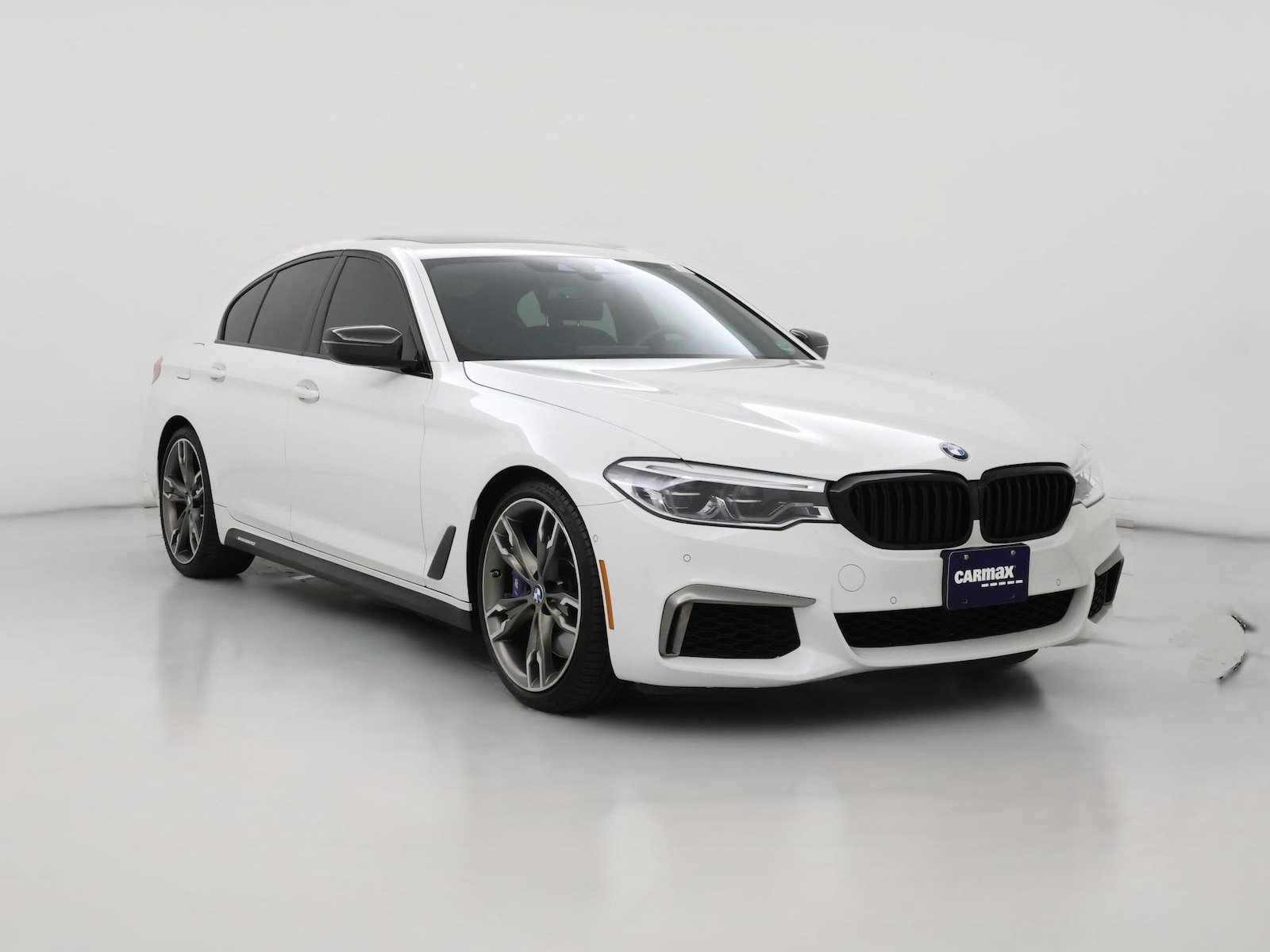 2020 BMW 5 Series M550i